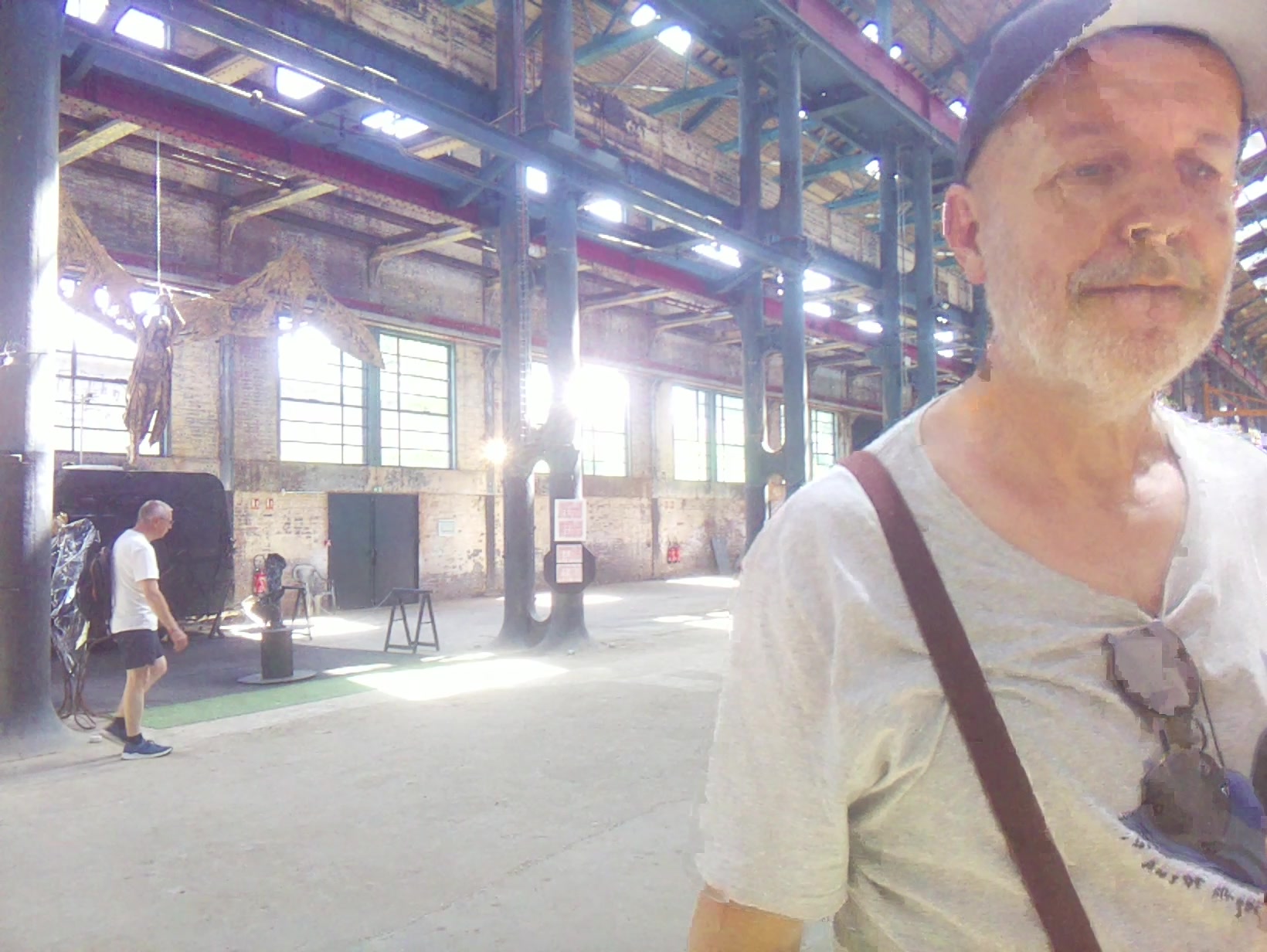 APB! Crime Reference: 684D410109A9B. A Metha addict is wanted for lurking