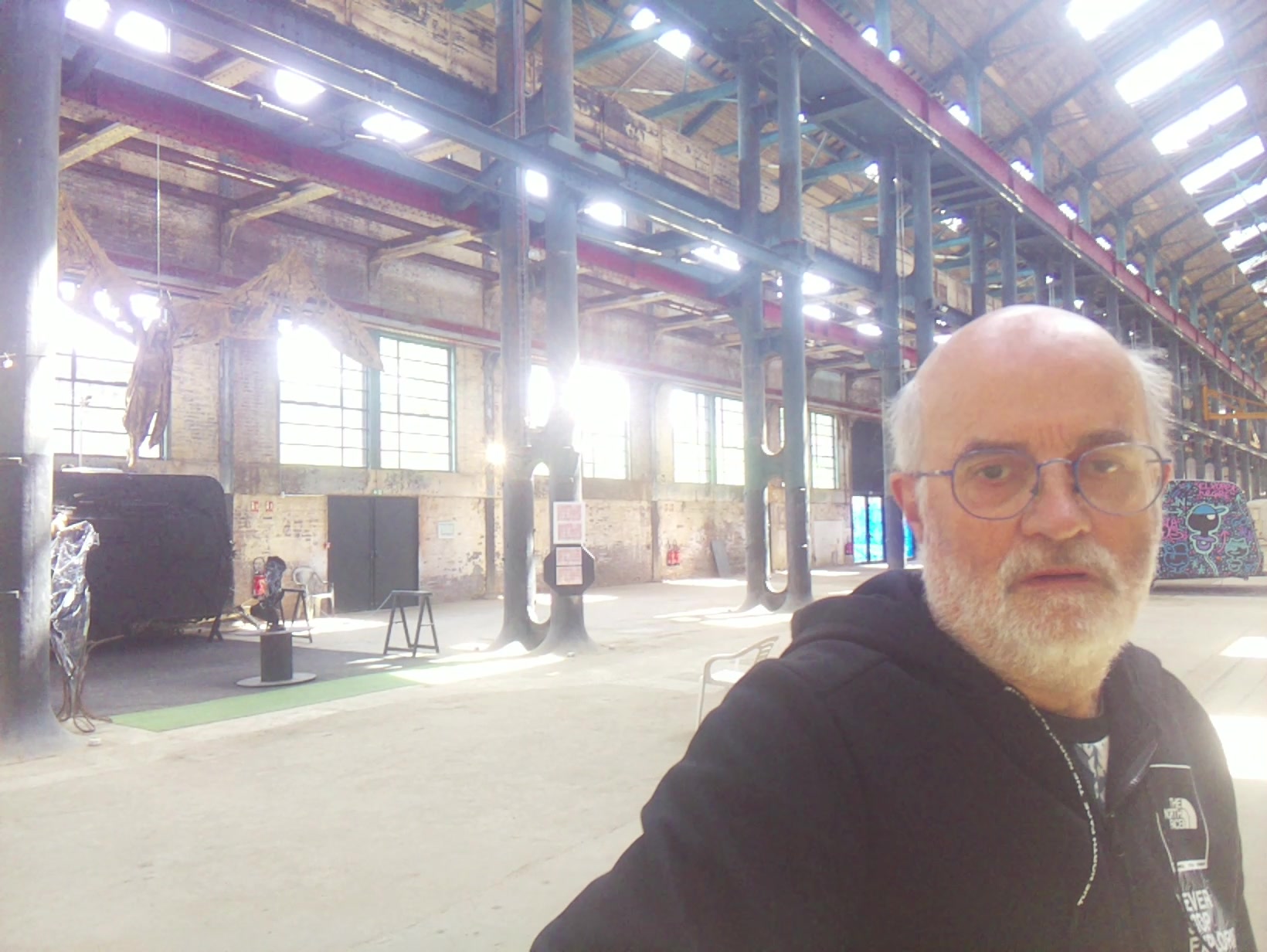 APB! Crime Reference: 684165E3C5535. A Metha addict is wanted for lurking