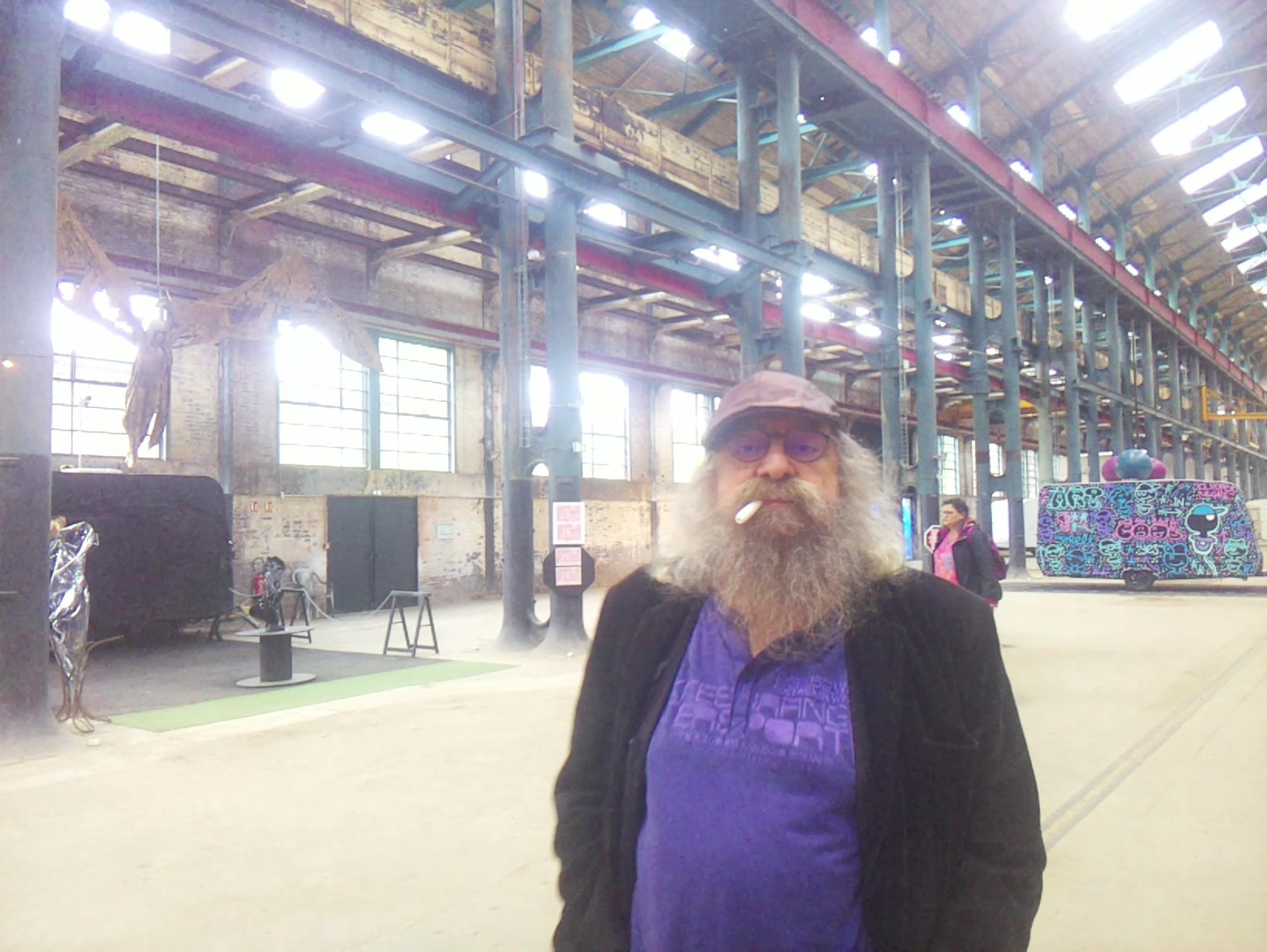 APB! Crime Reference: 68405A1F095AD. A Metha addict is wanted for lurking