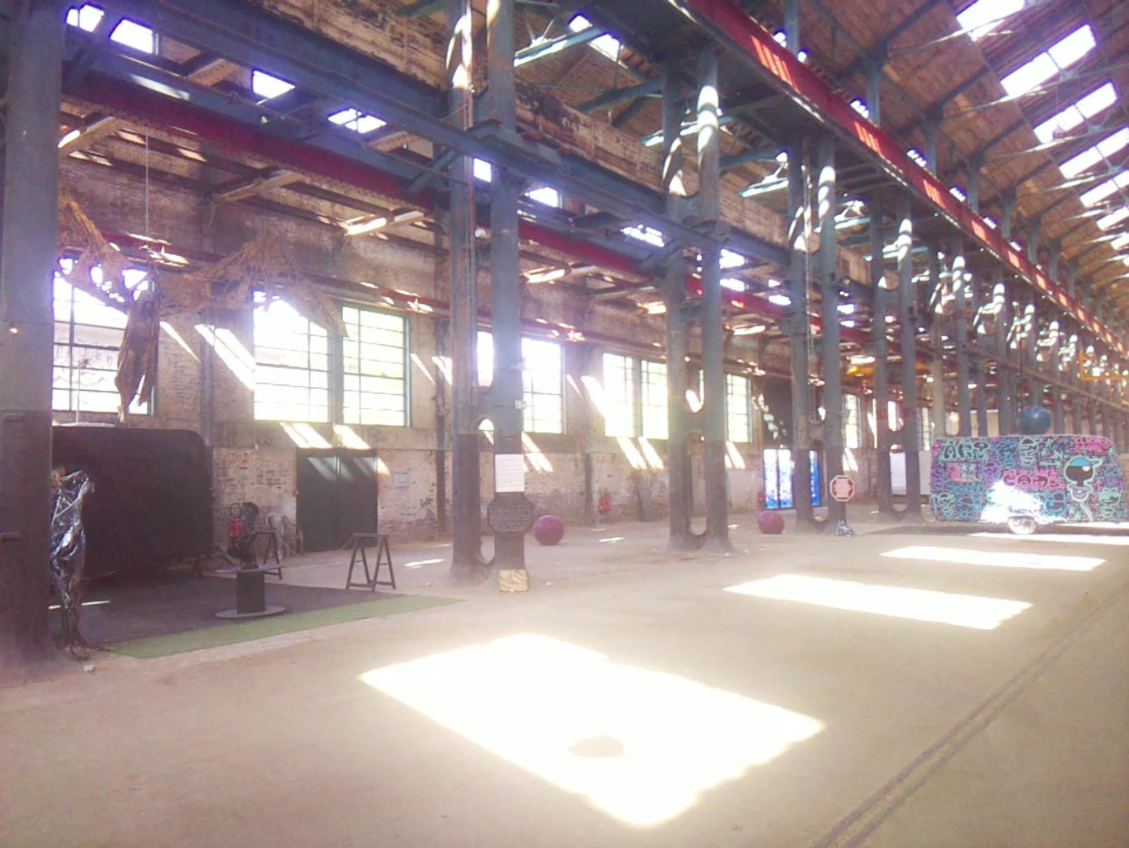 APB! Crime Reference: 685C136AA2AAF. A Metha addict is wanted for lurking