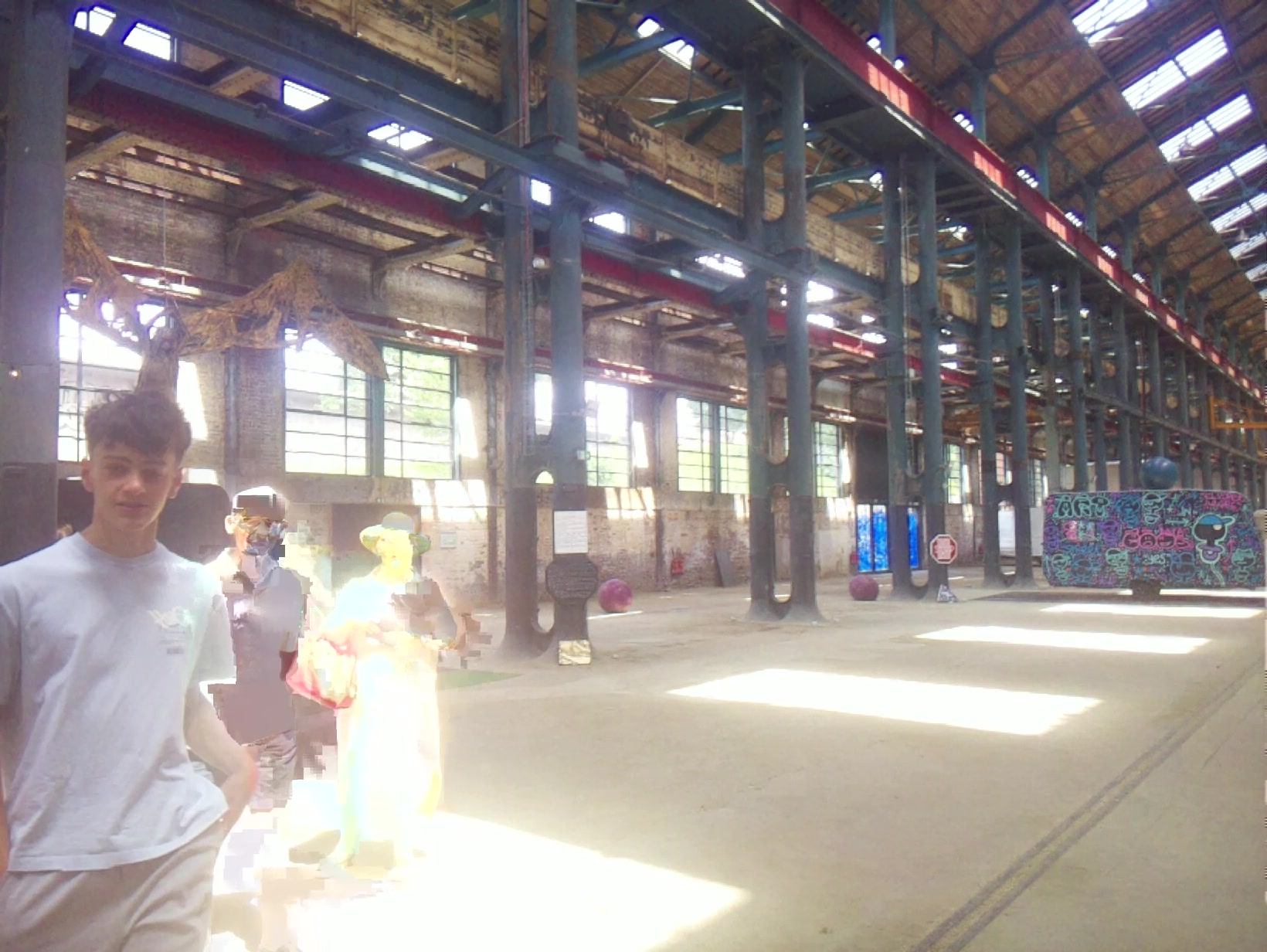 APB! Crime Reference: 685D40E342EE5. A Metha addict is wanted for lurking