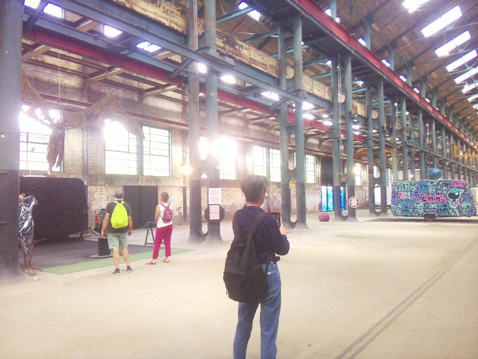 APB! Crime Reference: 684EC54ABFEE8. A Metha addict is wanted for lurking