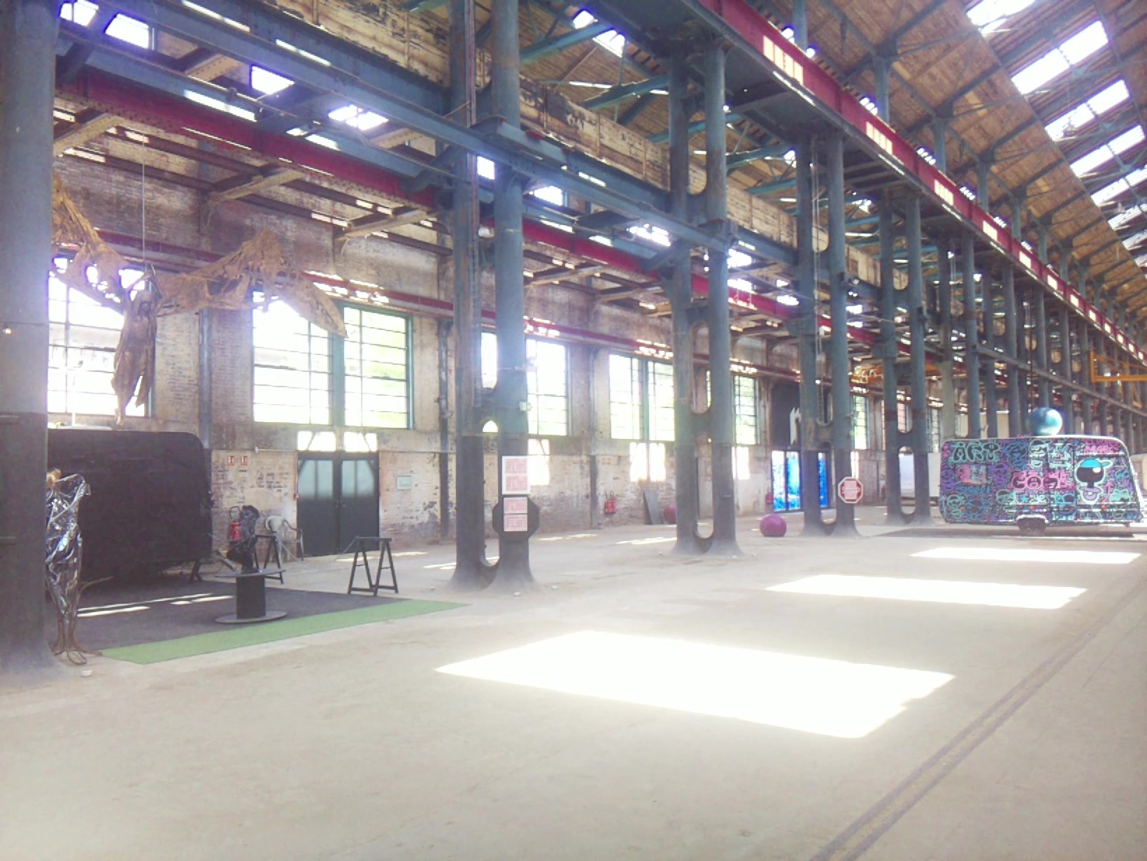 APB! Crime Reference: 68457C5989EF2. A Metha addict is wanted for lurking