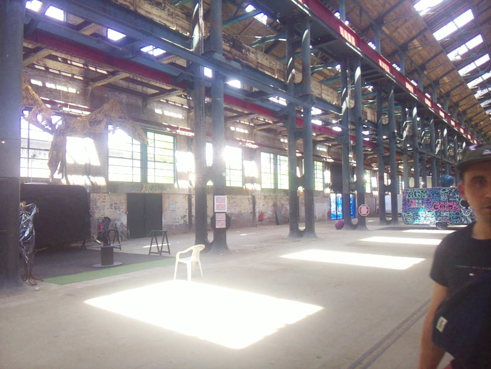 APB! Crime Reference: 68443882DE210. A Metha addict is wanted for lurking