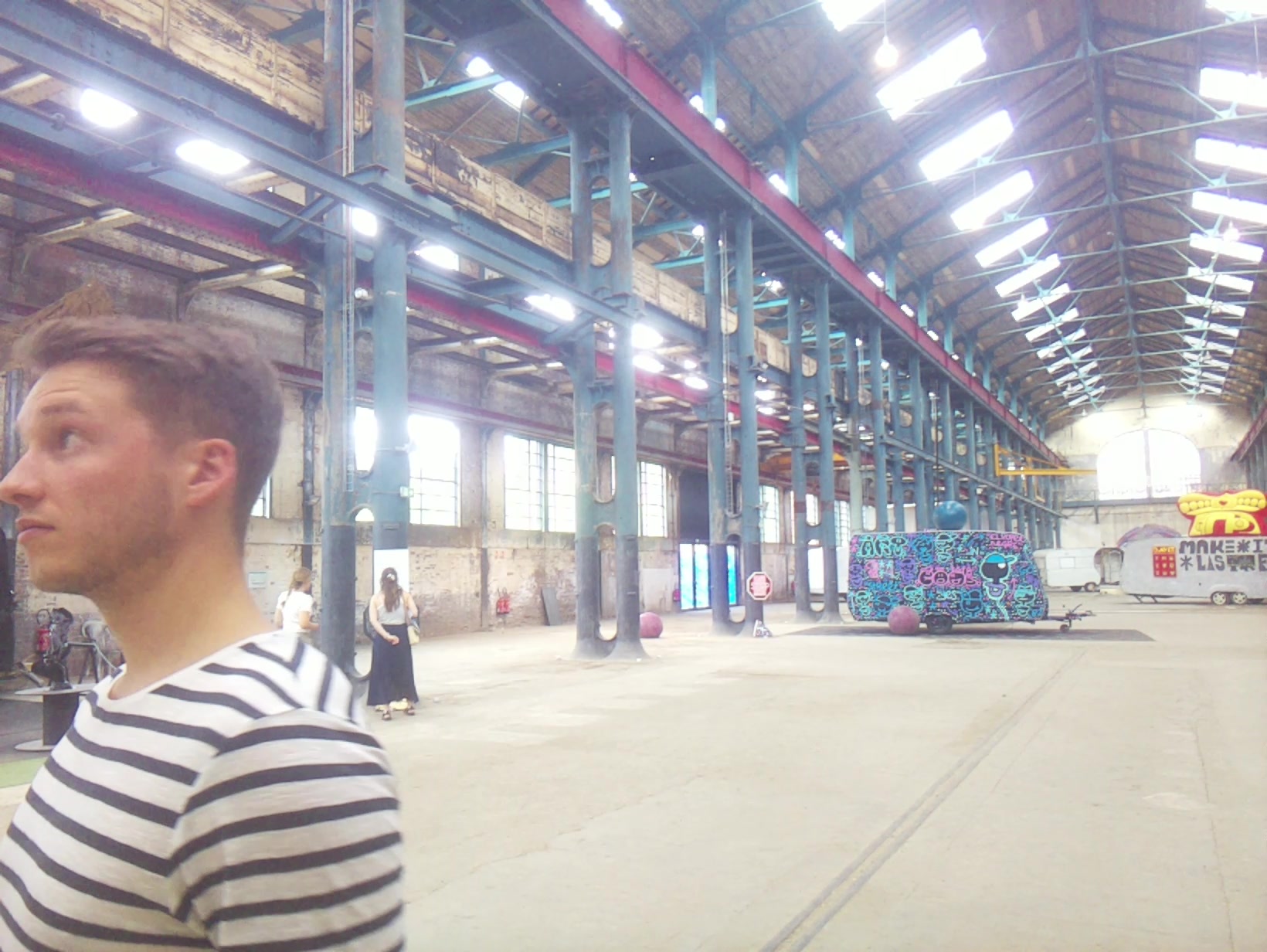 APB! Crime Reference: 686A90BE329F9. A Metha addict is wanted for lurking