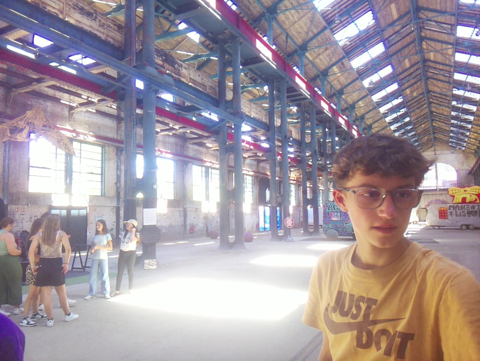 APB! Crime Reference: 686FAE9D8C0B4. A Metha addict is wanted for lurking