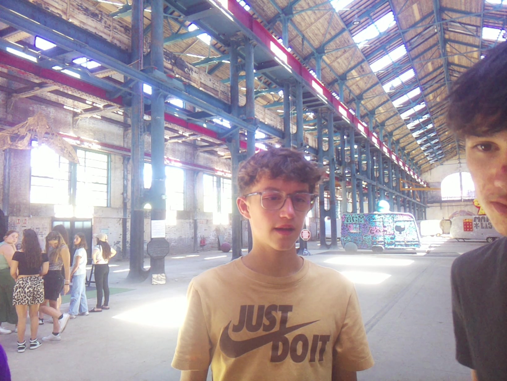 APB! Crime Reference: 686FAE88EFACE. A Metha addict is wanted for lurking