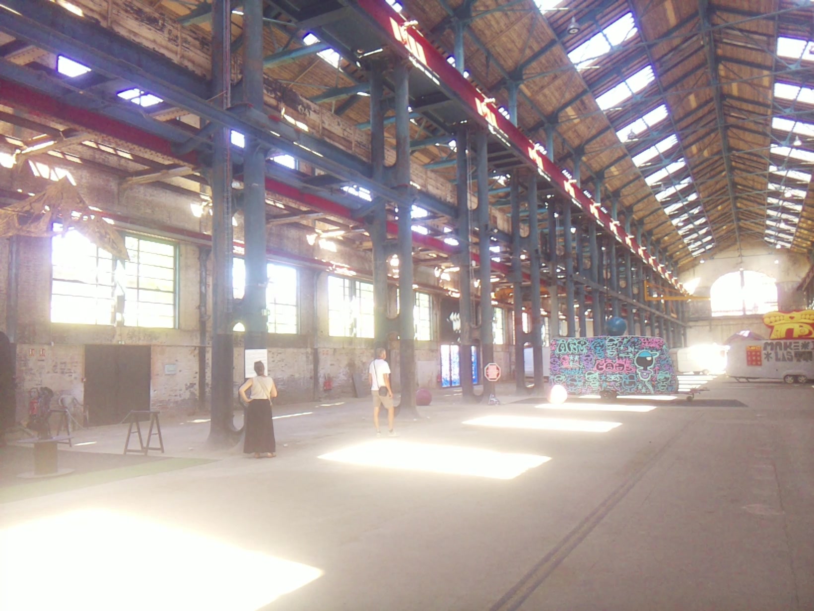 APB! Crime Reference: 6867E066DEF5D. A Metha addict is wanted for lurking