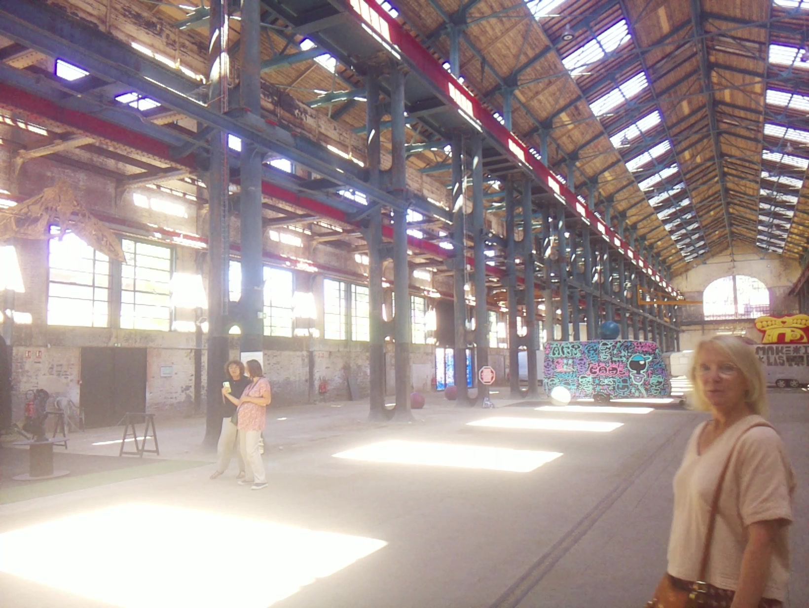 APB! Crime Reference: 686FBA87CAEBF. A Metha addict is wanted for lurking