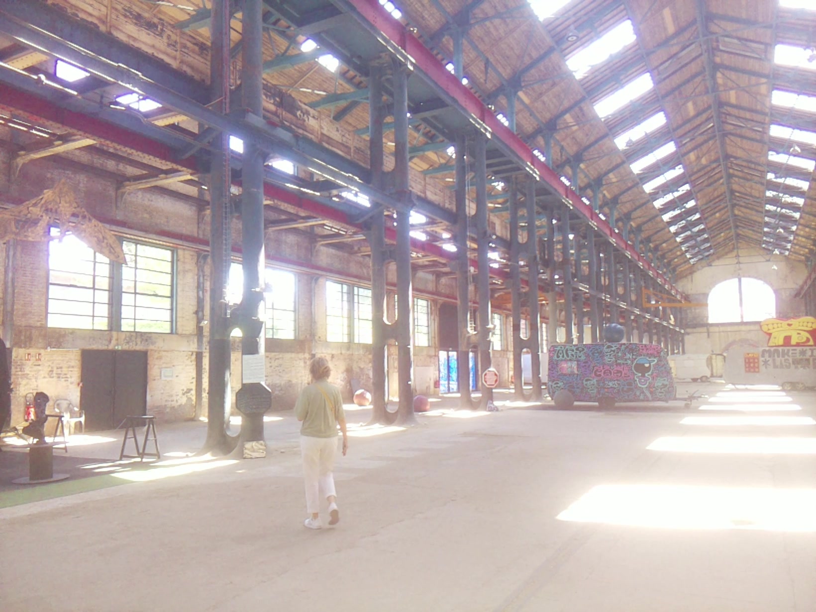 APB! Crime Reference: 686F8BD752D05. A Metha addict is wanted for lurking