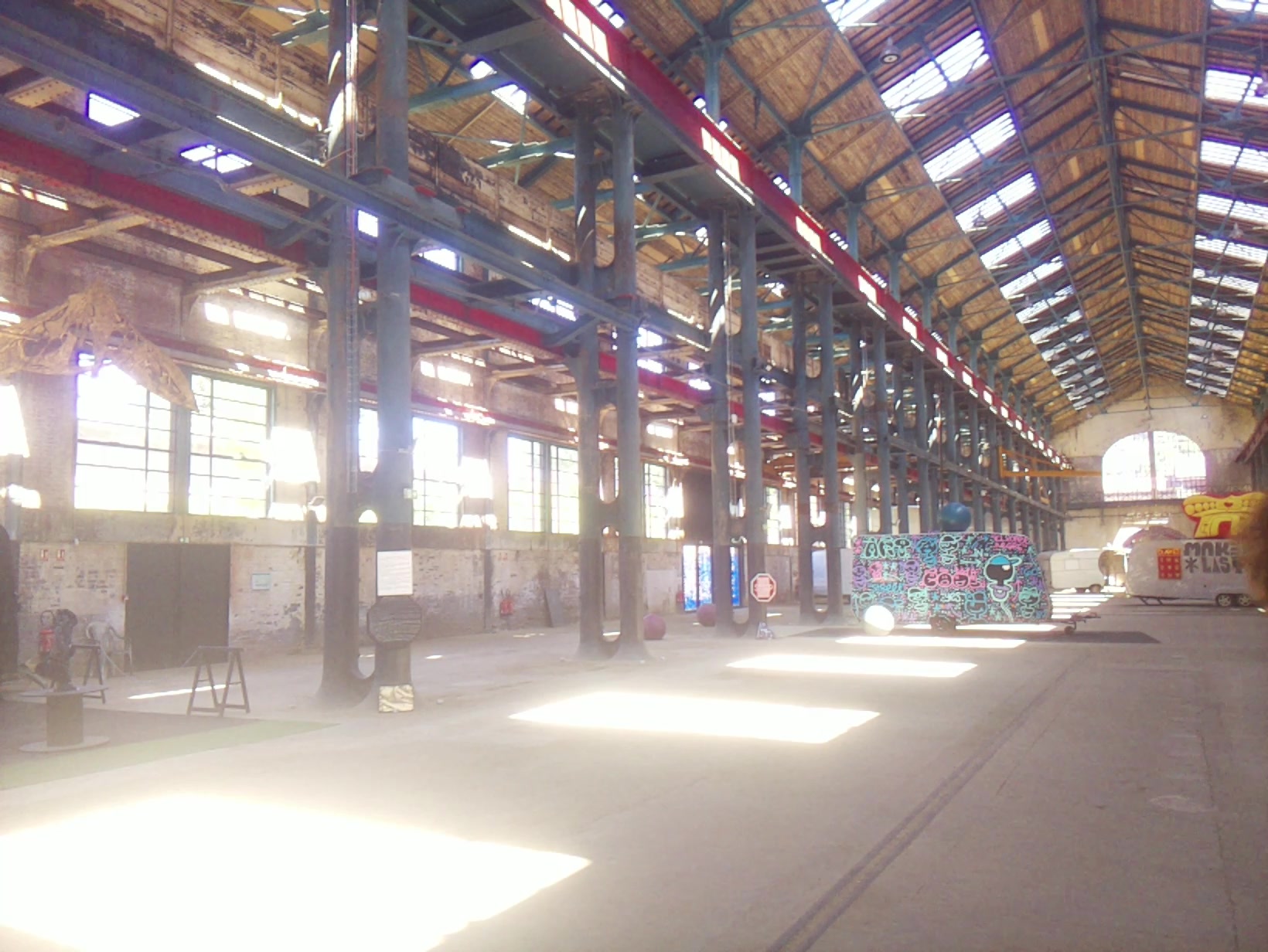 APB! Crime Reference: 686FB9C9E8F1B. A Metha addict is wanted for lurking