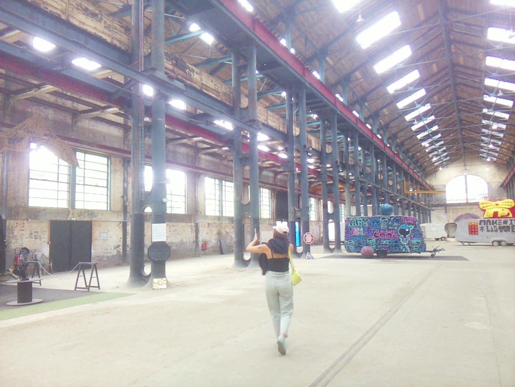 APB! Crime Reference: 686A6D9F206F5. A Metha addict is wanted for lurking