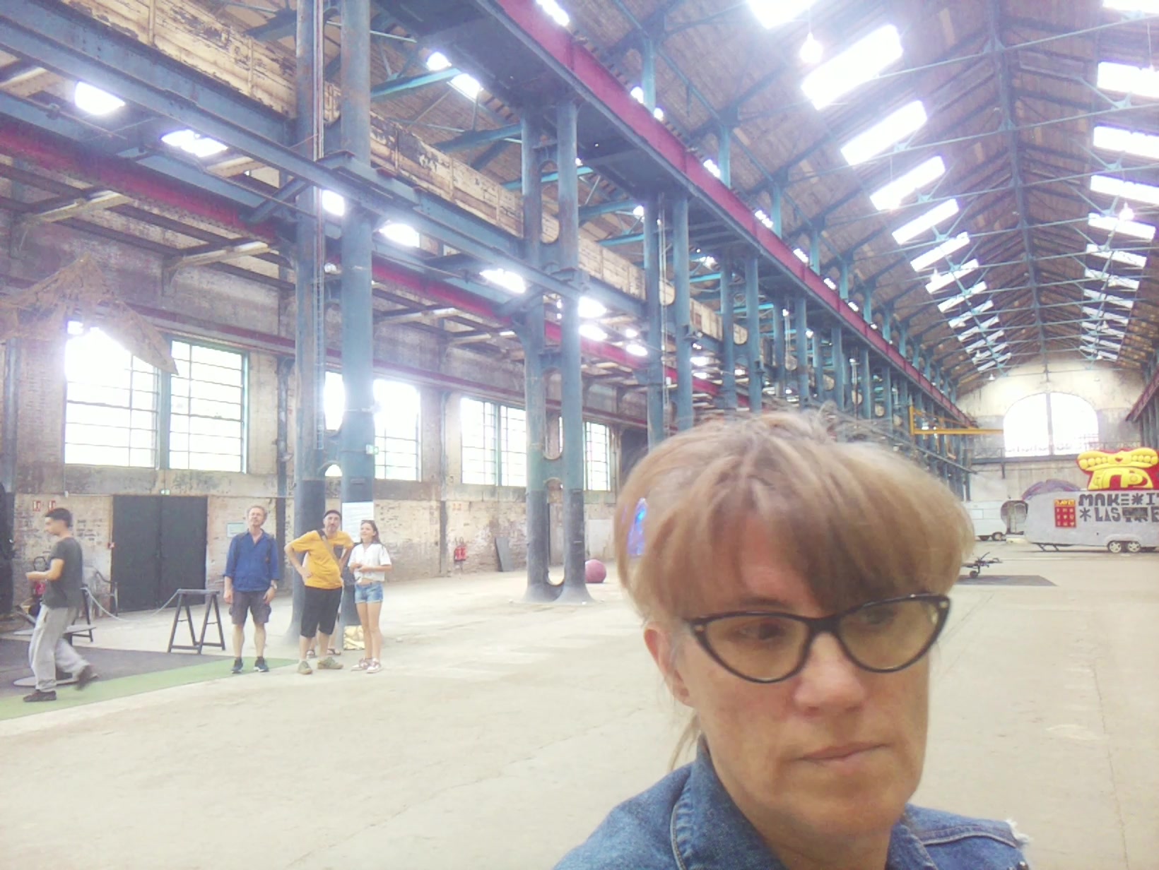 APB! Crime Reference: 686A87DD7AD00. A Metha addict is wanted for lurking