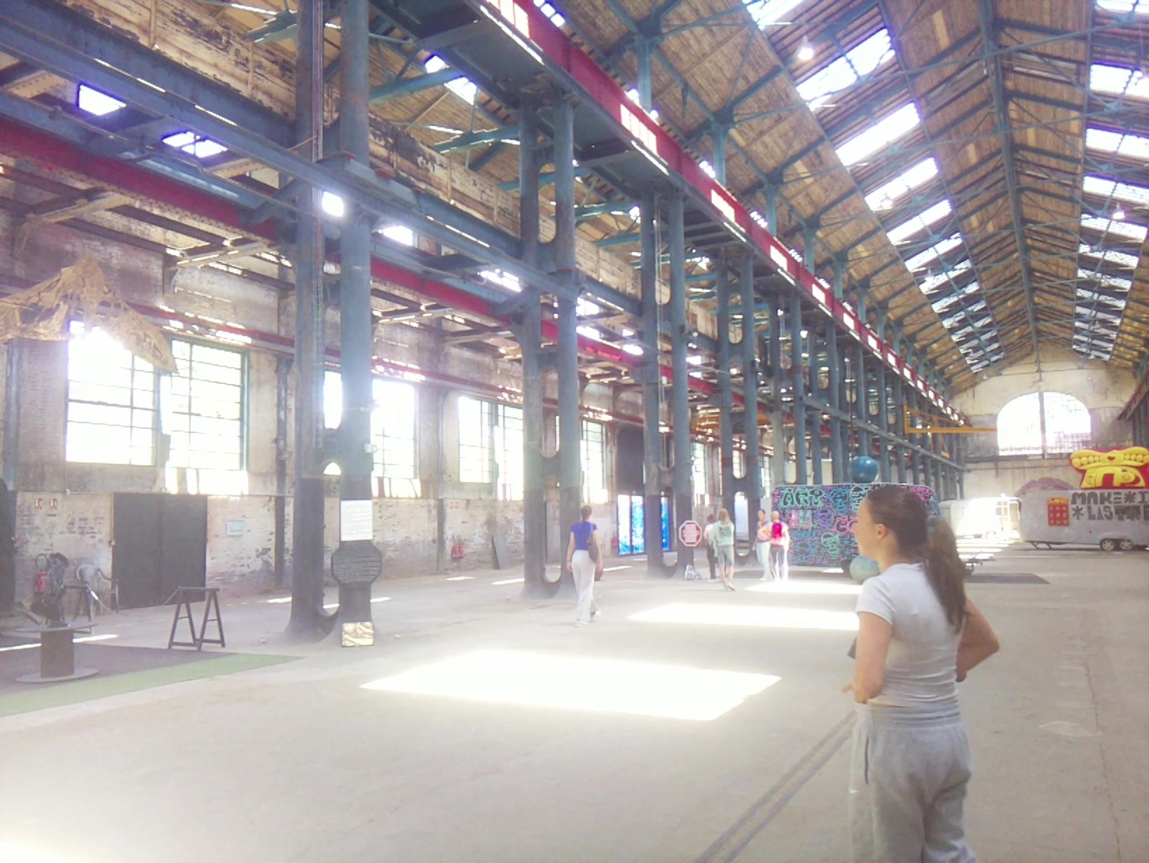 APB! Crime Reference: 686D0FF9AAF0B. A Metha addict is wanted for lurking