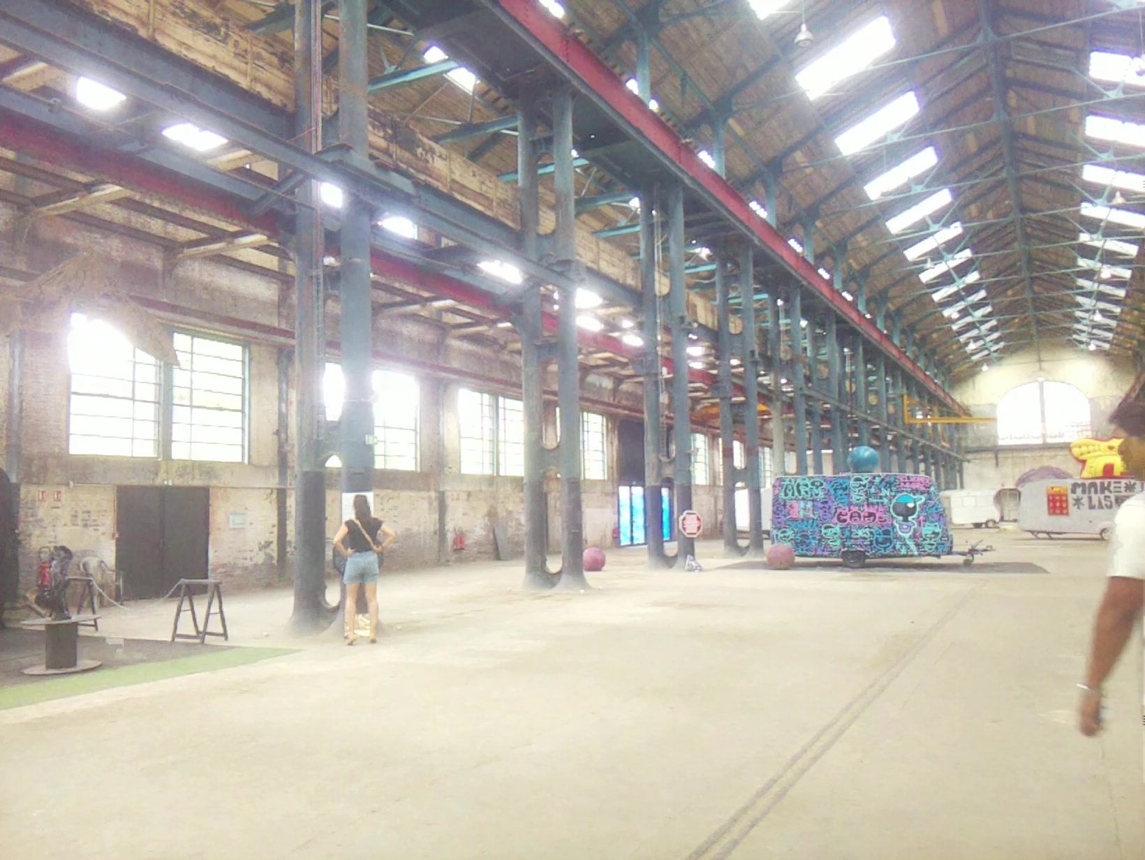 APB! Crime Reference: 686685C069361. A Metha addict is wanted for lurking