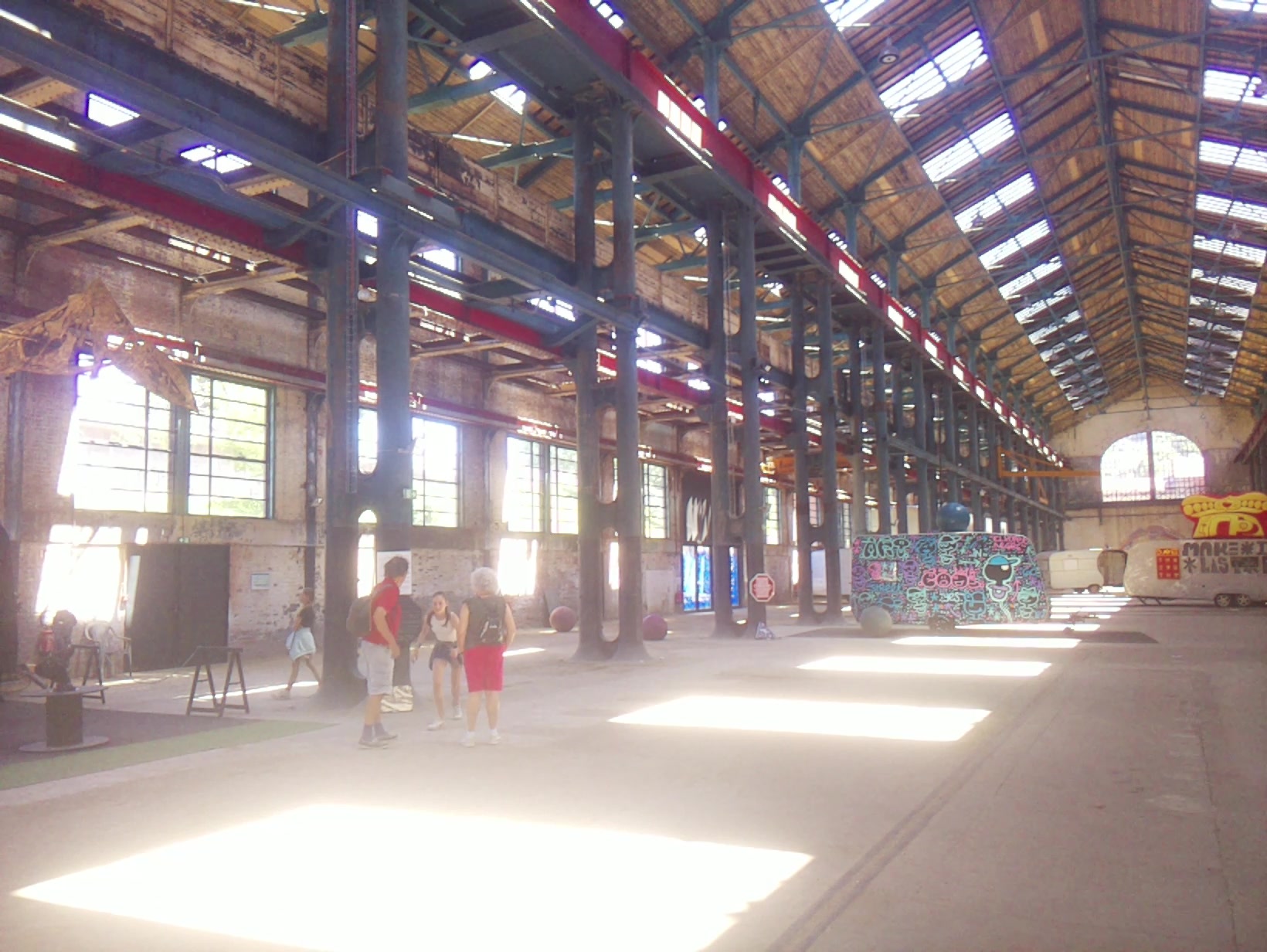 APB! Crime Reference: 686FA7692BDEF. A Metha addict is wanted for lurking