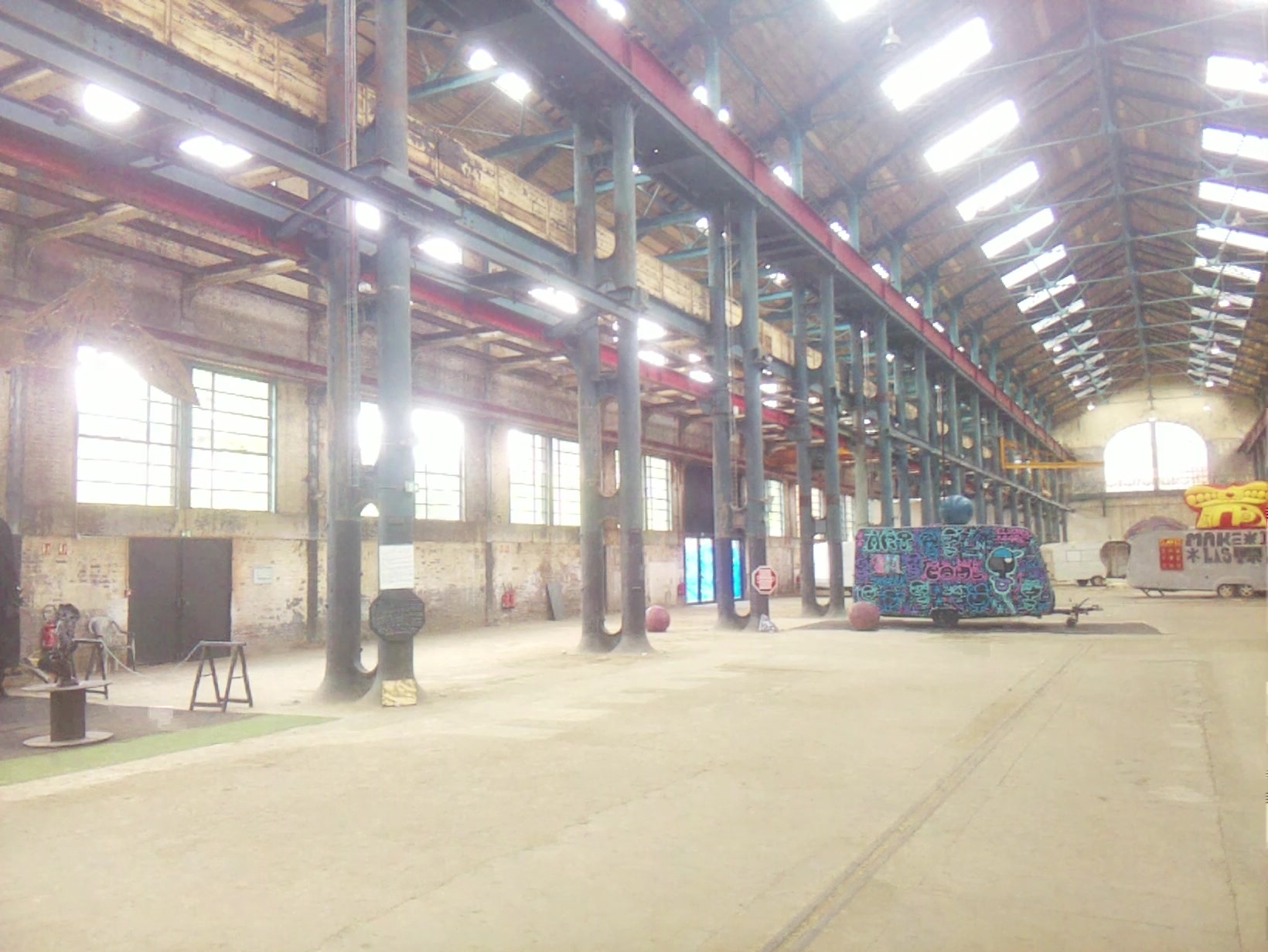 APB! Crime Reference: 6866796B7BD70. A Metha addict is wanted for lurking