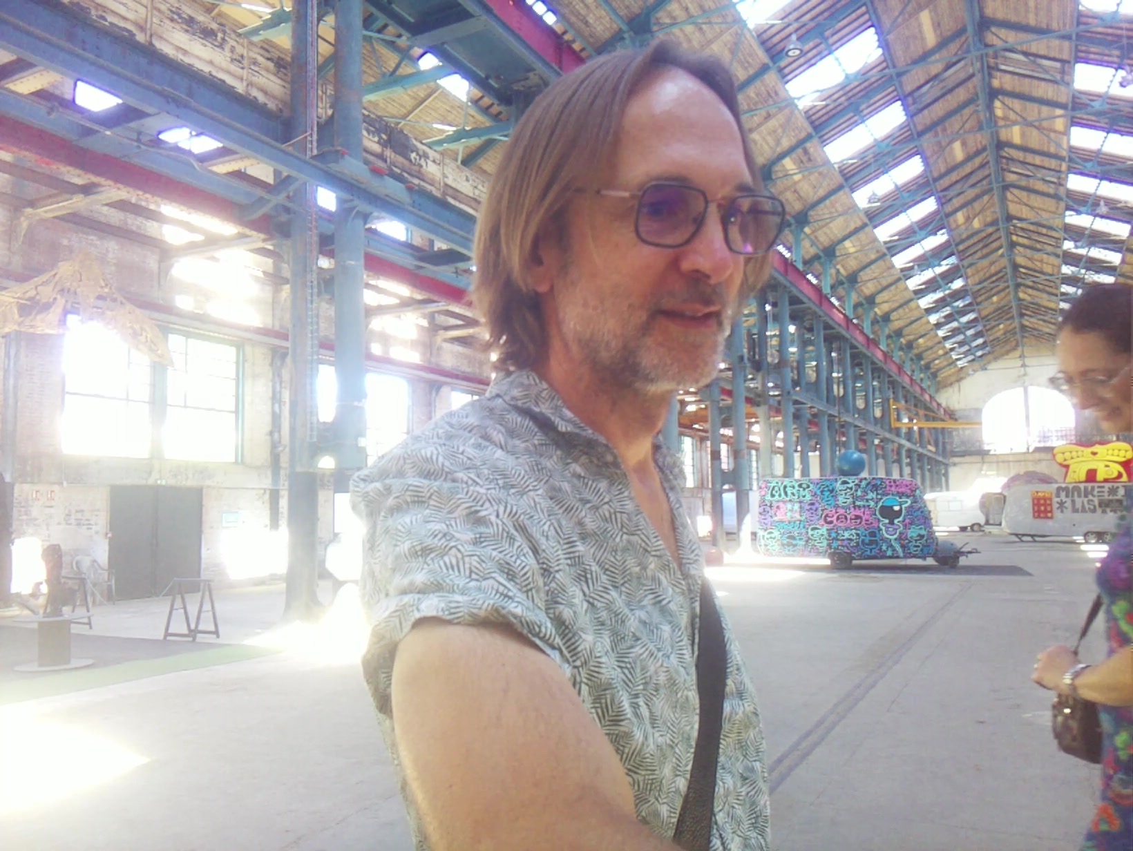 APB! Crime Reference: 6898965060CE1. A Metha addict is wanted for lurking