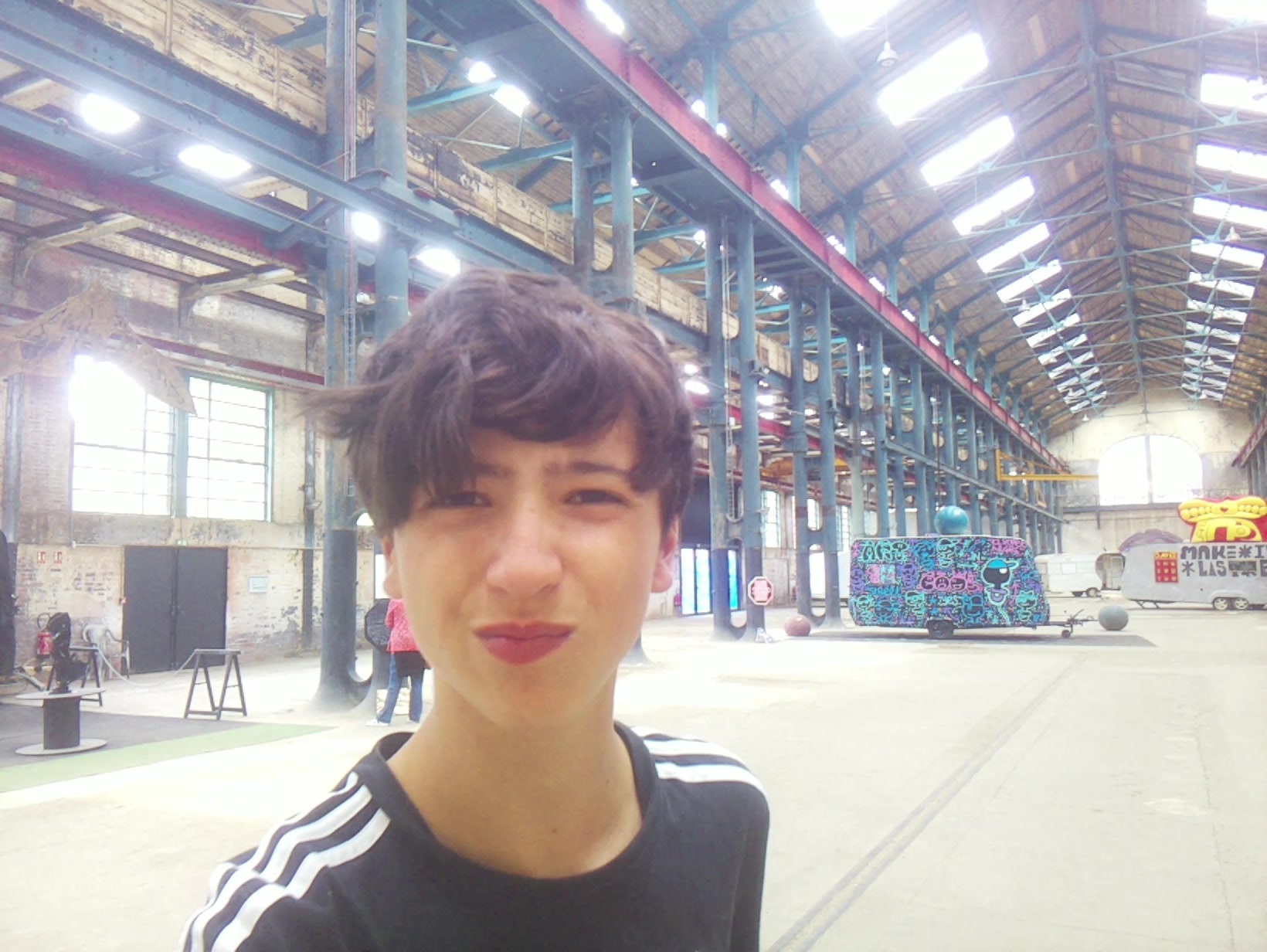 APB! Crime Reference: 6893465756AFC. A Metha addict is wanted for lurking