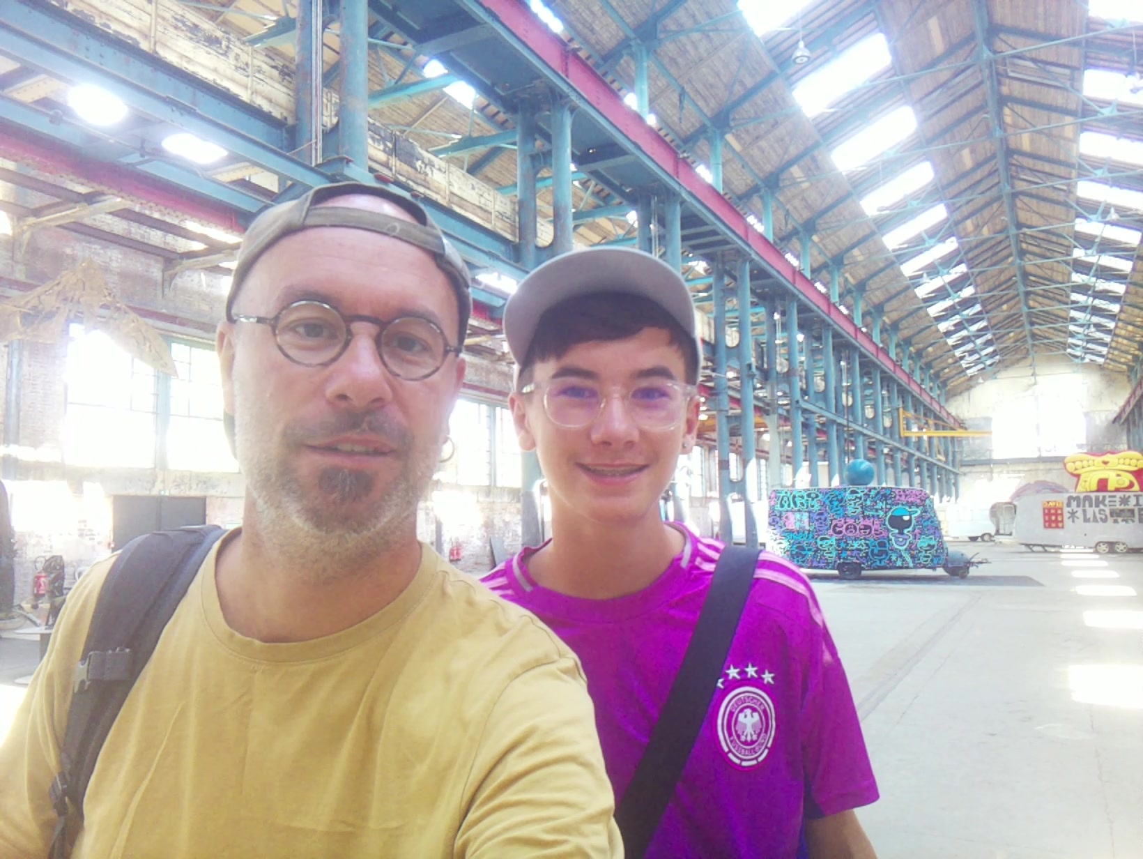 APB! Crime Reference: 68A5C8B814128. A Metha addict is wanted for lurking