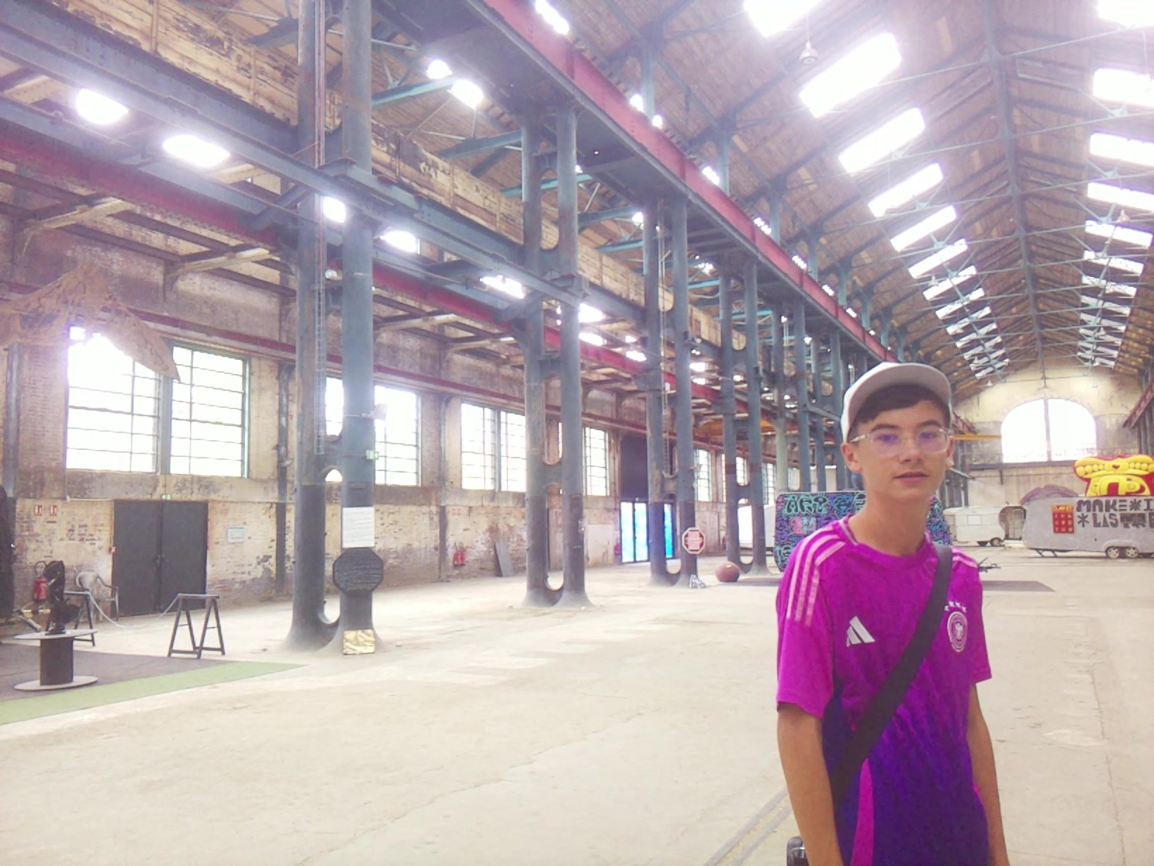 APB! Crime Reference: 68A5BA4B905B9. A Metha addict is wanted for lurking