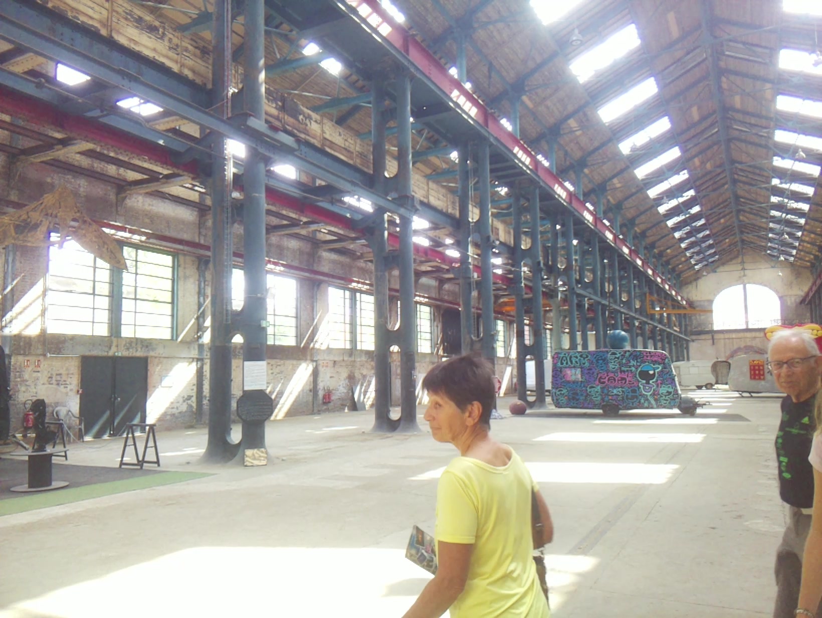 APB! Crime Reference: 68A4442764DD8. A Metha addict is wanted for lurking