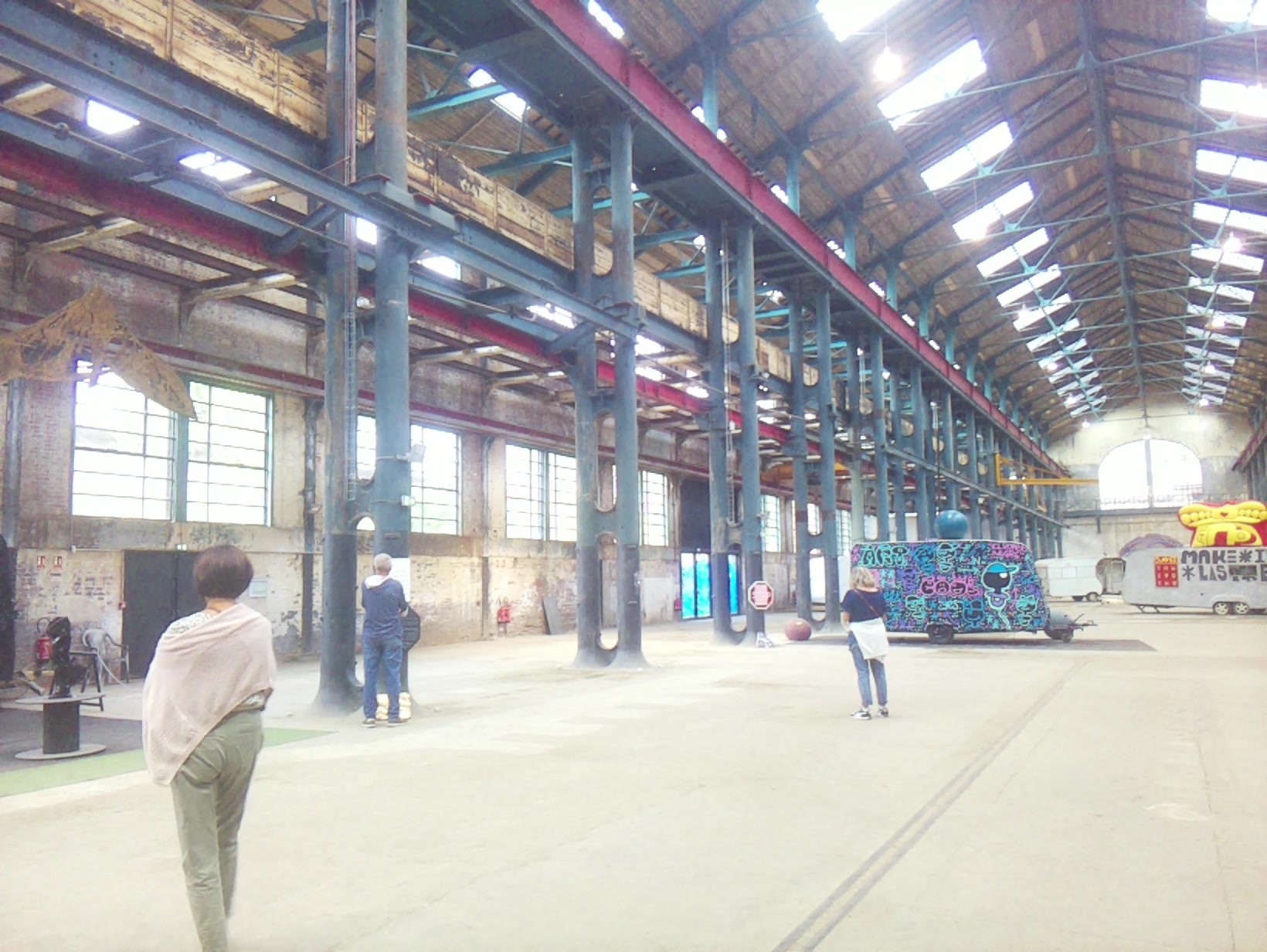 APB! Crime Reference: 68A5DAC988425. A Metha addict is wanted for lurking