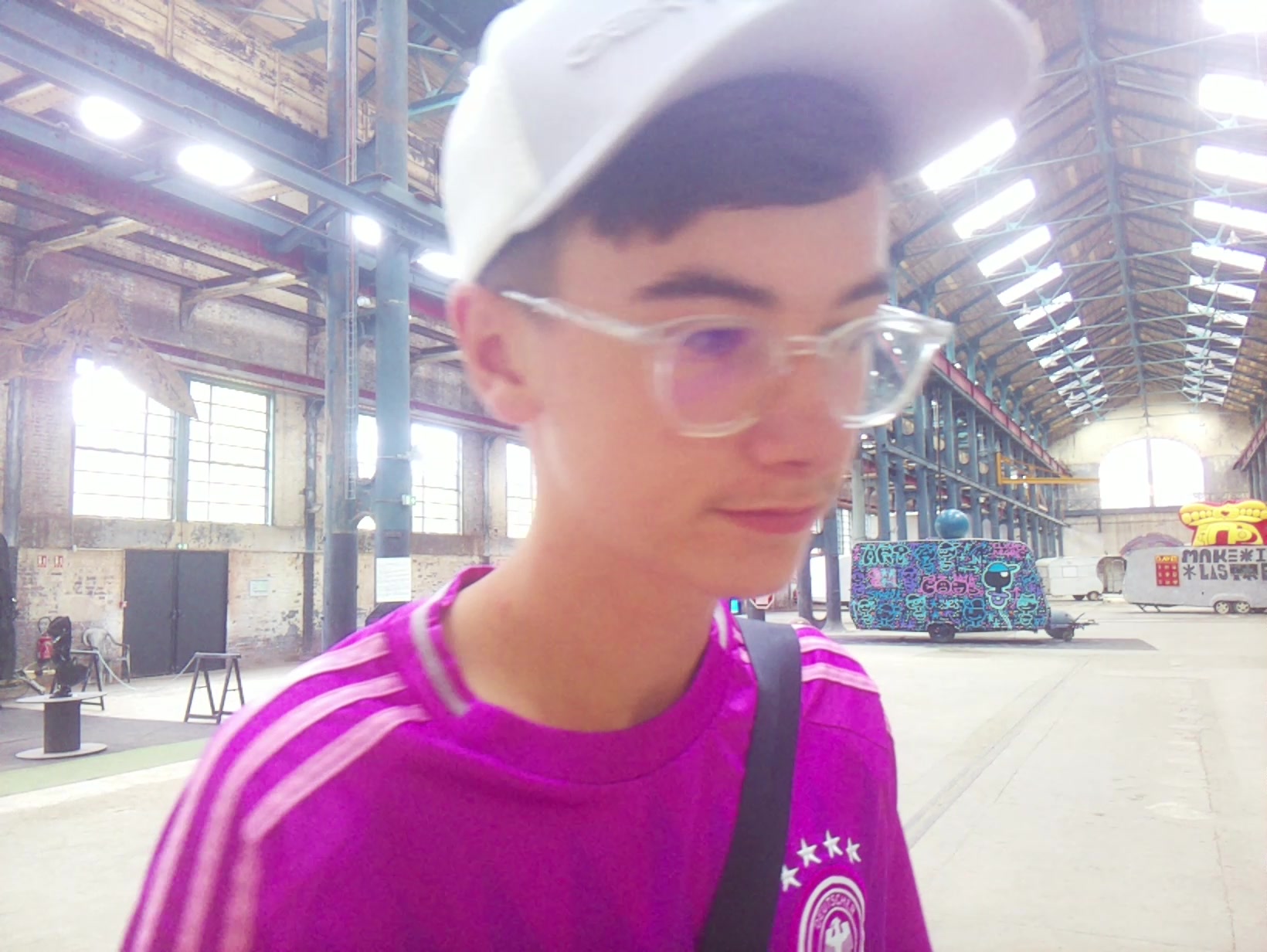 APB! Crime Reference: 68A5BA51D33AB. A Metha addict is wanted for lurking