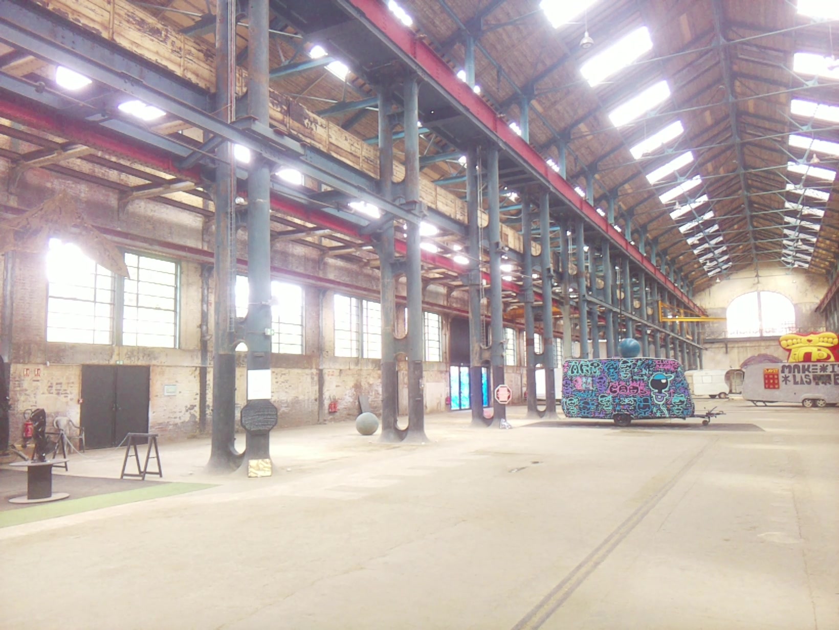 APB! Crime Reference: 68B1AB35EED88. A Metha addict is wanted for lurking