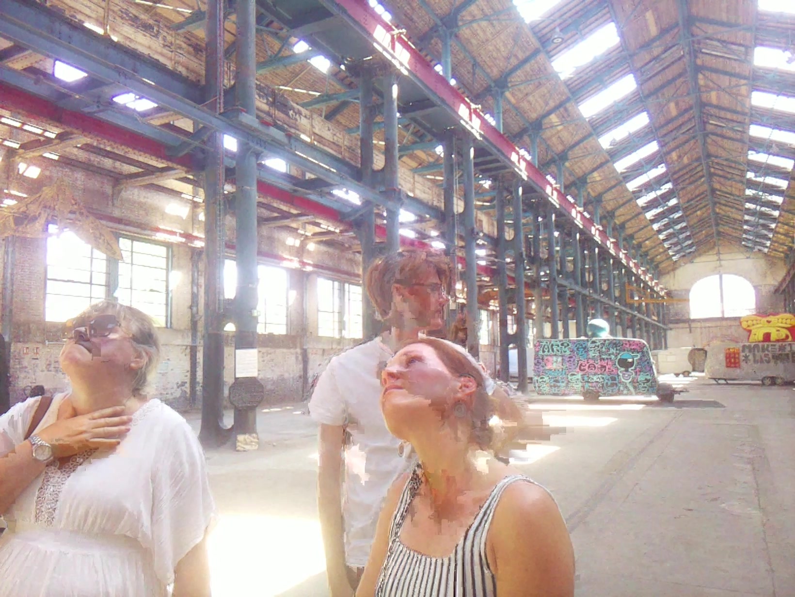 APB! Crime Reference: 689DBB78733E4. A Metha addict is wanted for lurking