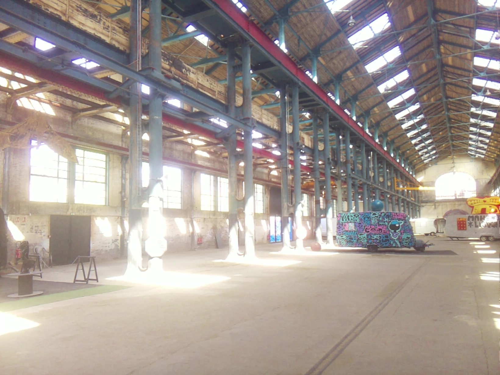 APB! Crime Reference: 689B49F8F1910. A Metha addict is wanted for lurking