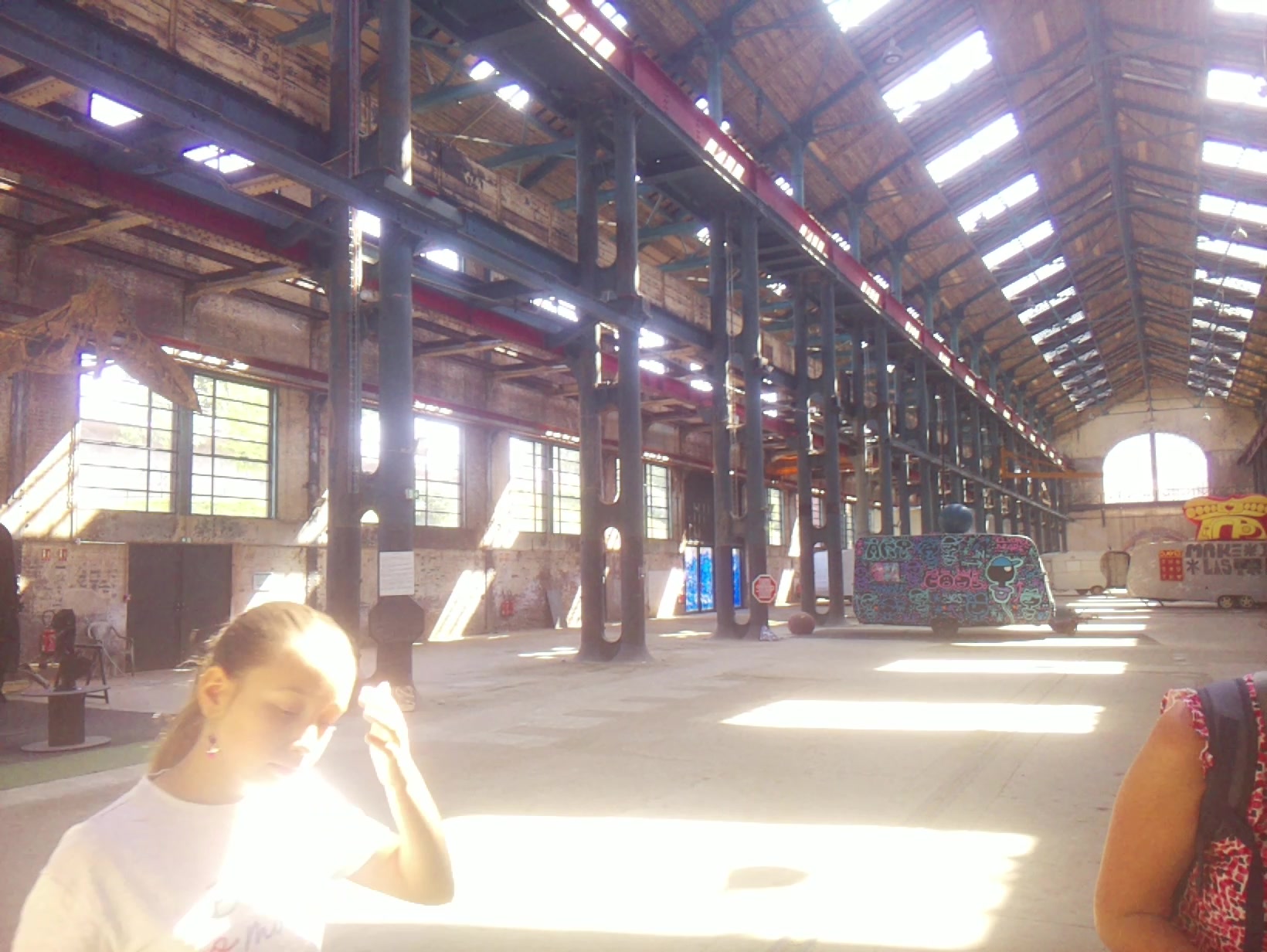 APB! Crime Reference: 689DAD72C9E2E. A Metha addict is wanted for lurking