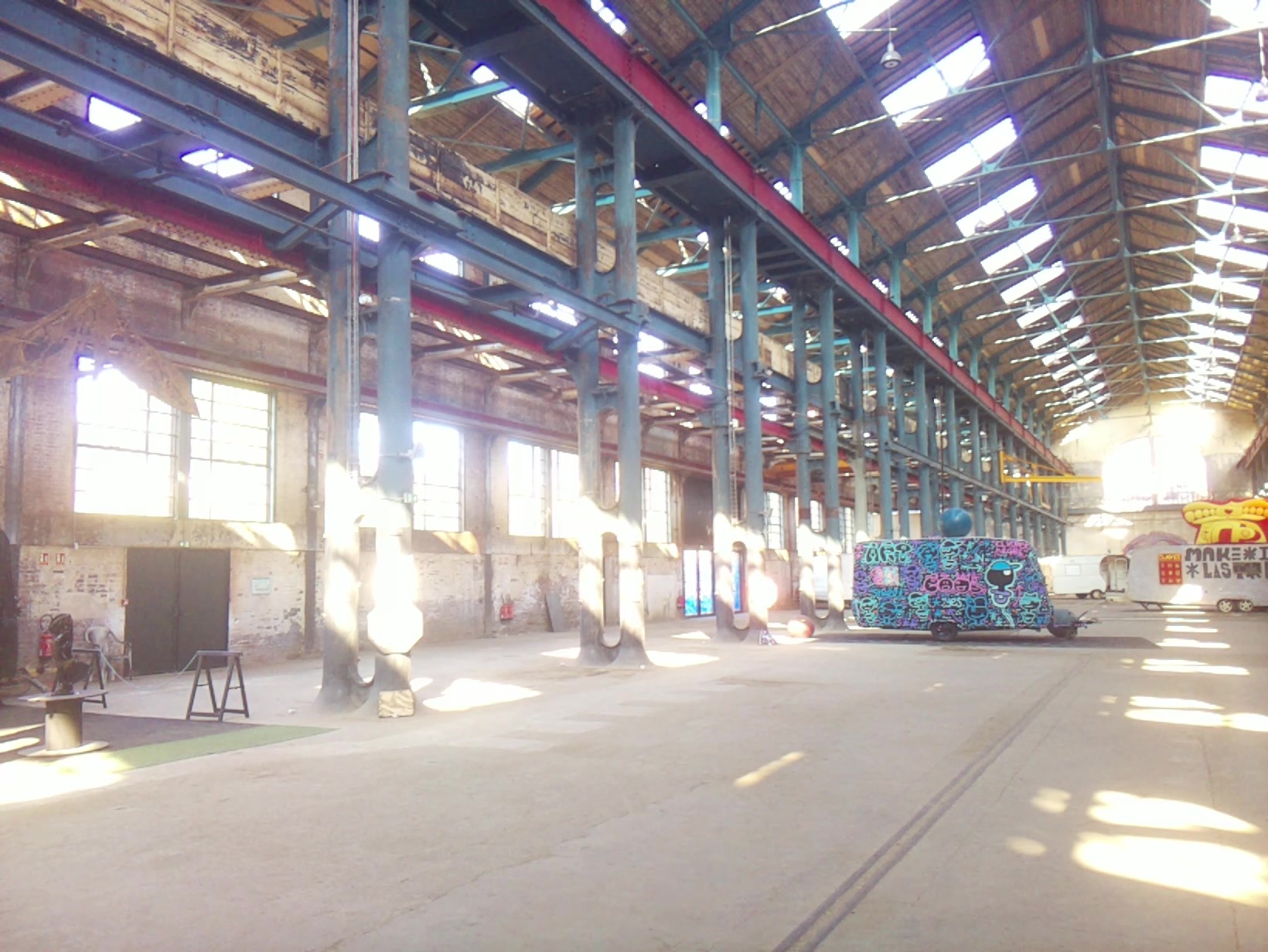 APB! Crime Reference: 68A1F77227DE9. A Metha addict is wanted for lurking