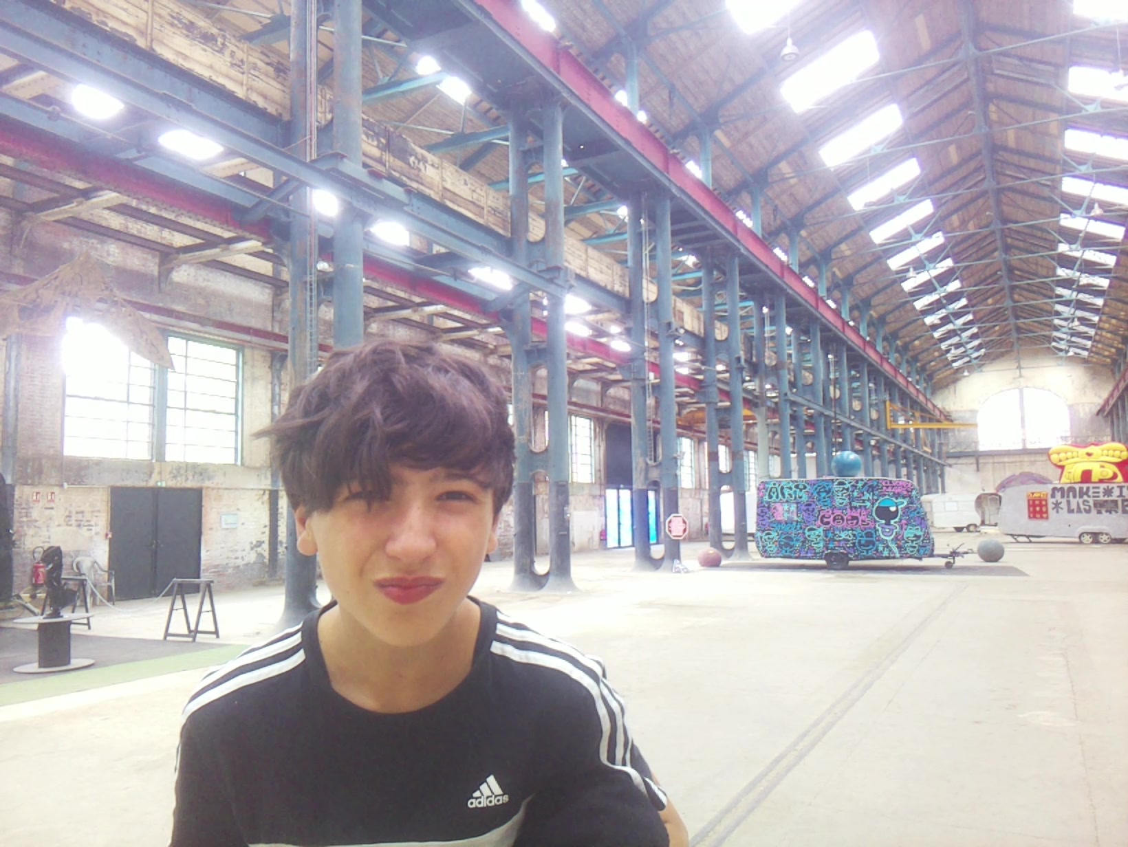 APB! Crime Reference: 689344D5086E4. A Metha addict is wanted for lurking