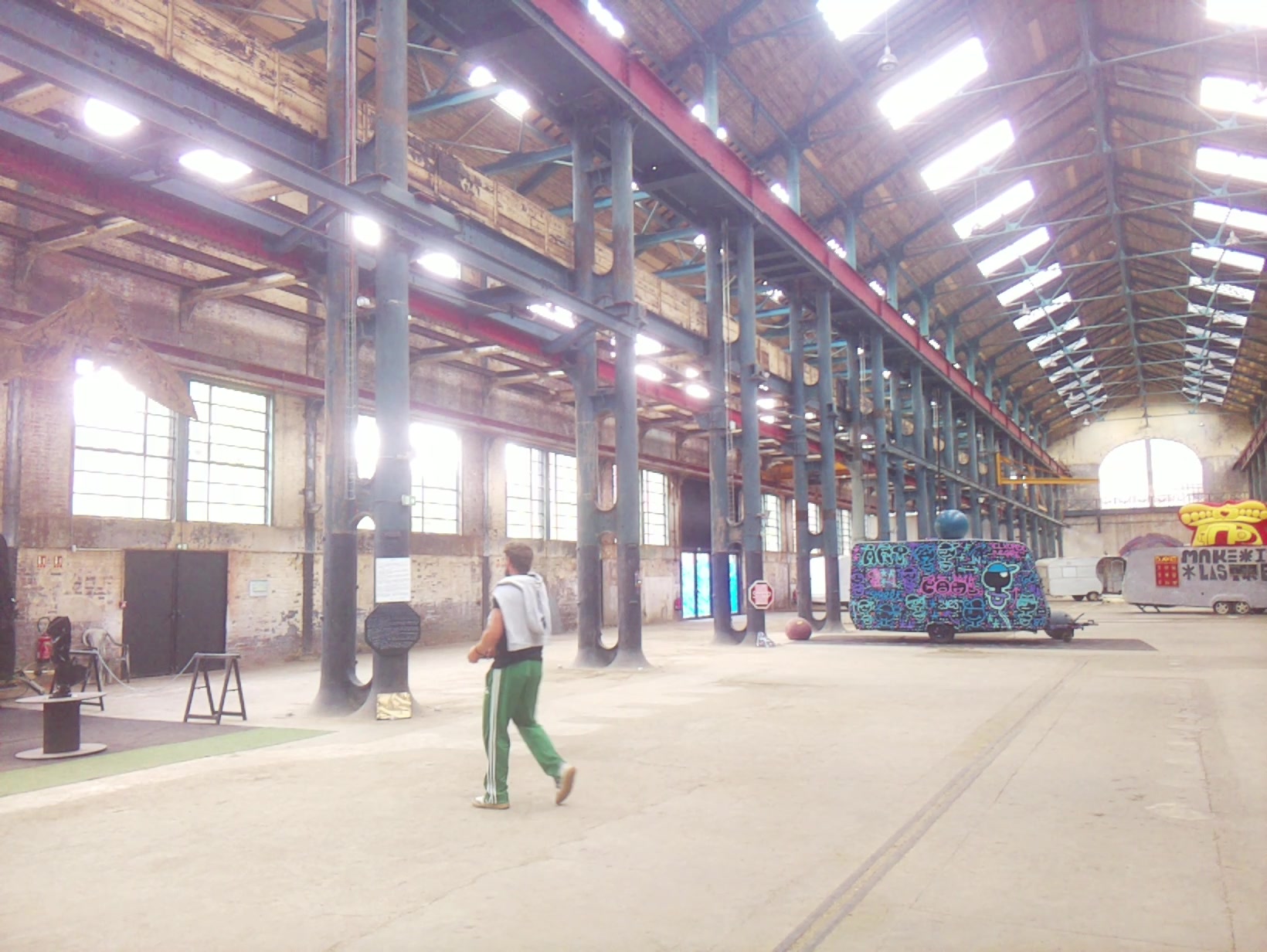 APB! Crime Reference: 68A5BF8A244DB. A Metha addict is wanted for lurking