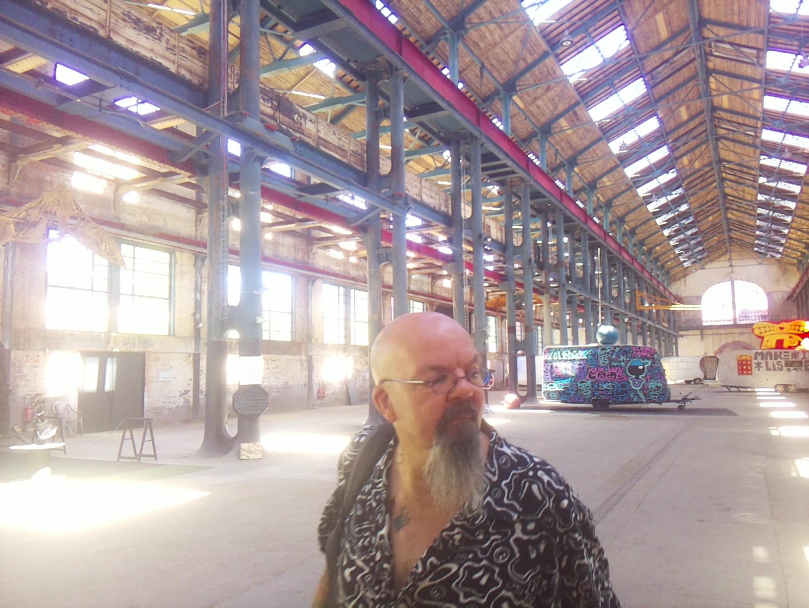 APB! Crime Reference: 68AB003FD66C3. A Metha addict is wanted for lurking