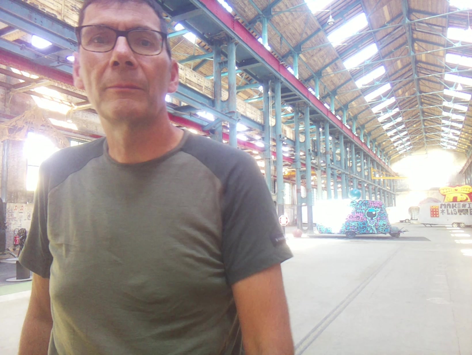 APB! Crime Reference: 6893688B1327E. A Metha addict is wanted for lurking