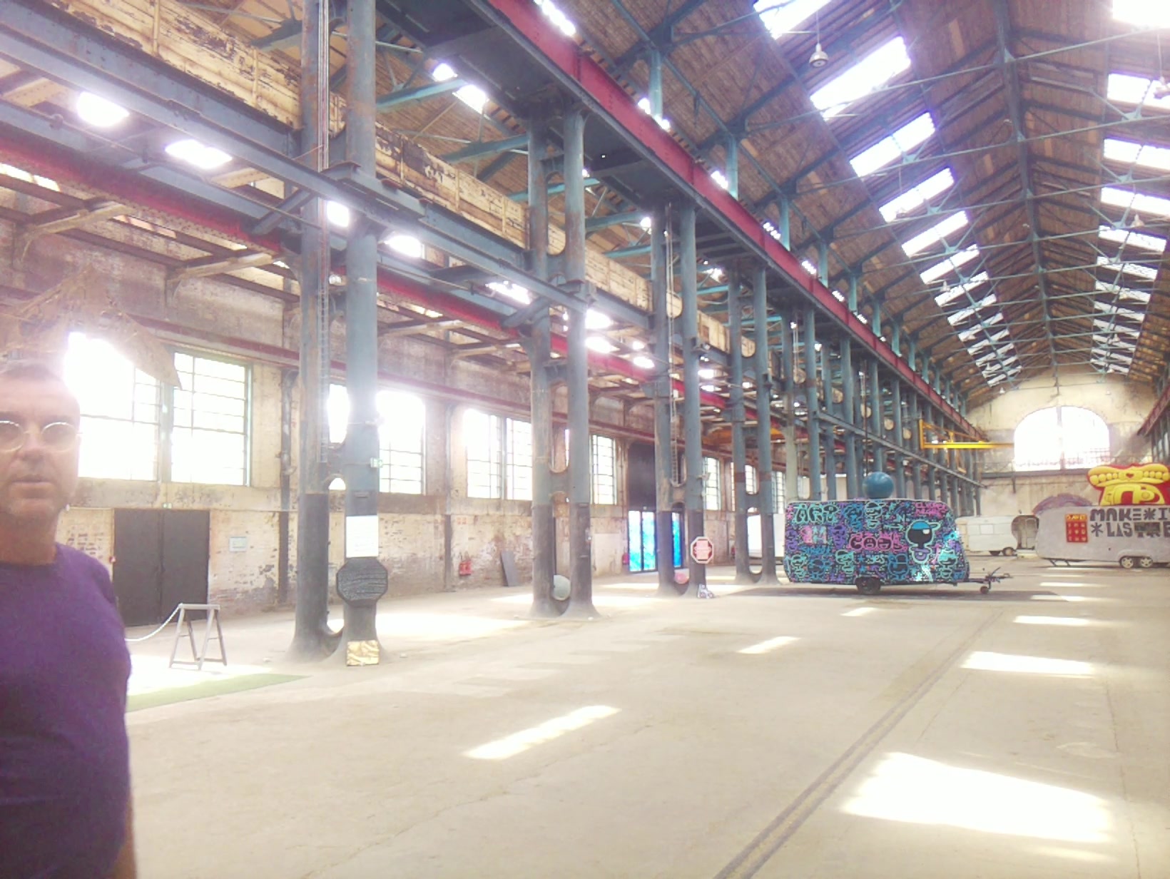 APB! Crime Reference: 68B2FE4B198E3. A Metha addict is wanted for lurking