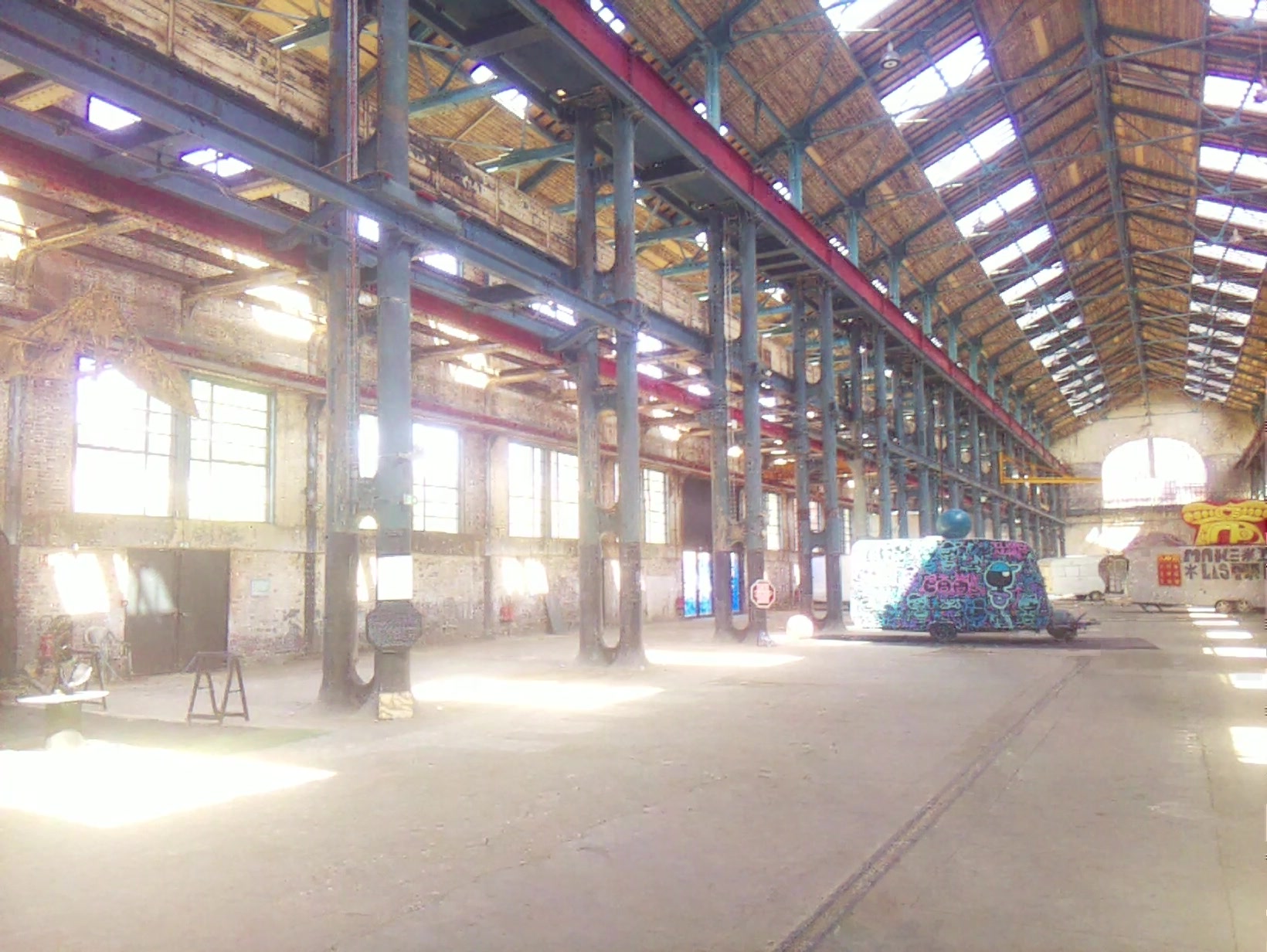 APB! Crime Reference: 689F3423166CC. A Metha addict is wanted for lurking