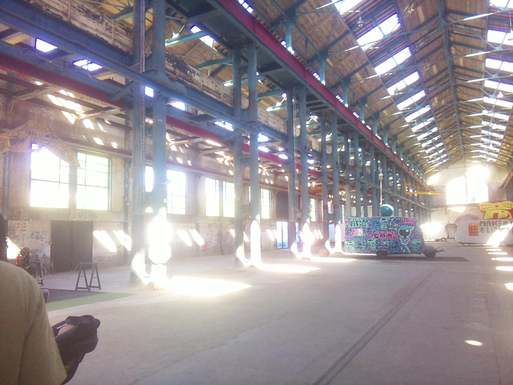 APB! Crime Reference: 6894BFAC294BF. A Metha addict is wanted for lurking