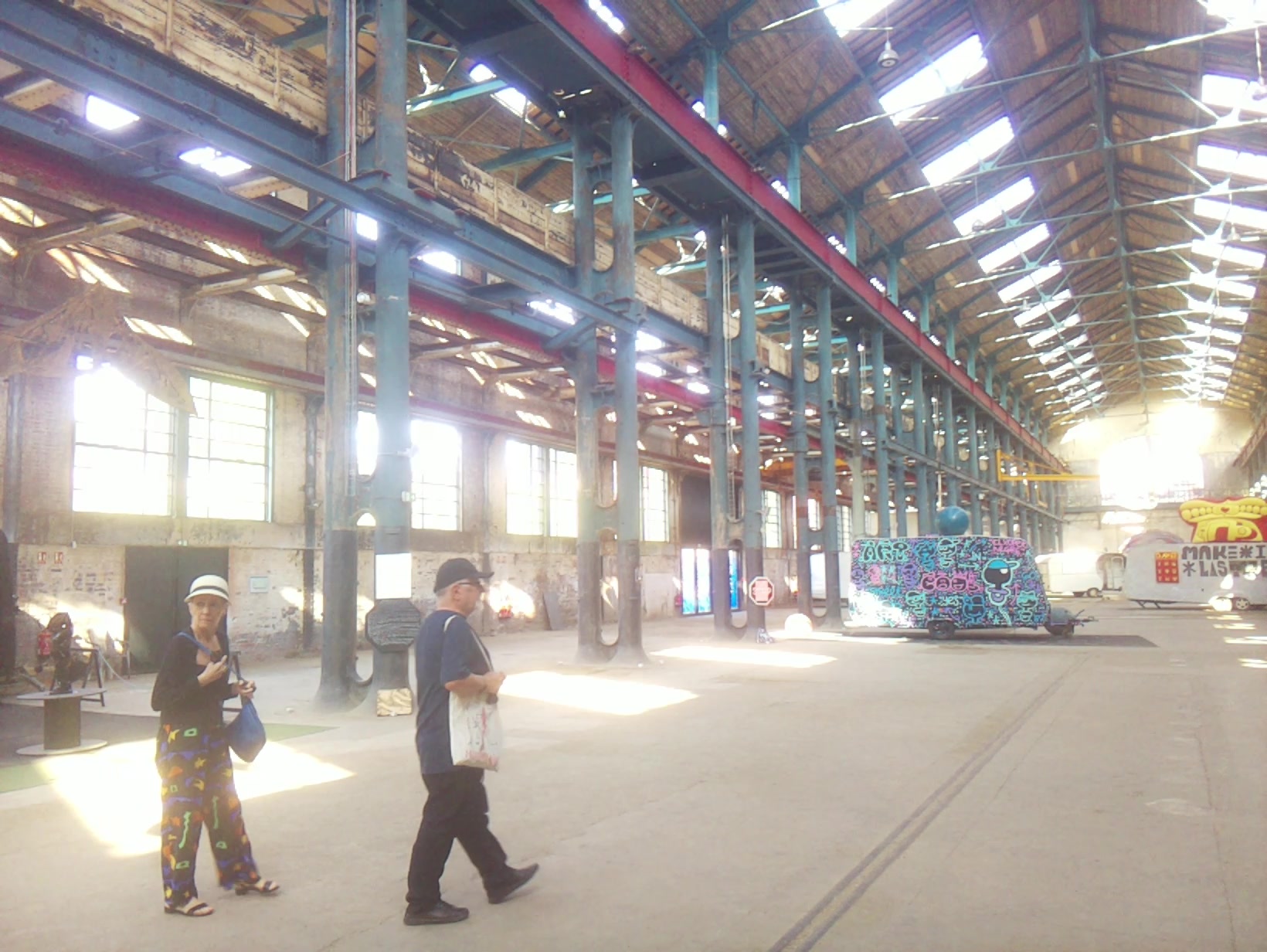 APB! Crime Reference: 689379B1DCD7B. A Metha addict is wanted for lurking