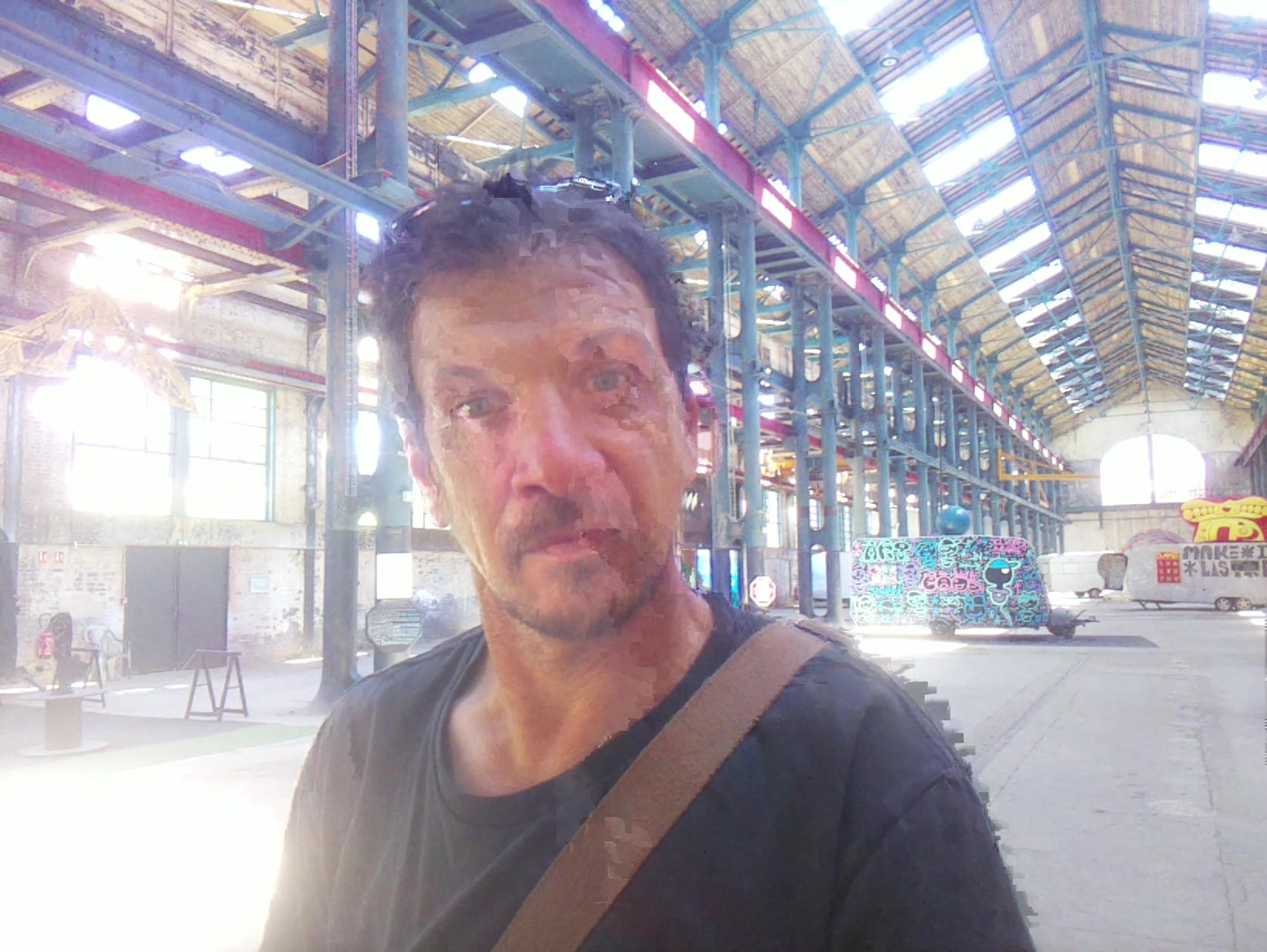 APB! Crime Reference: 689884F3C5BB9. A Metha addict is wanted for lurking