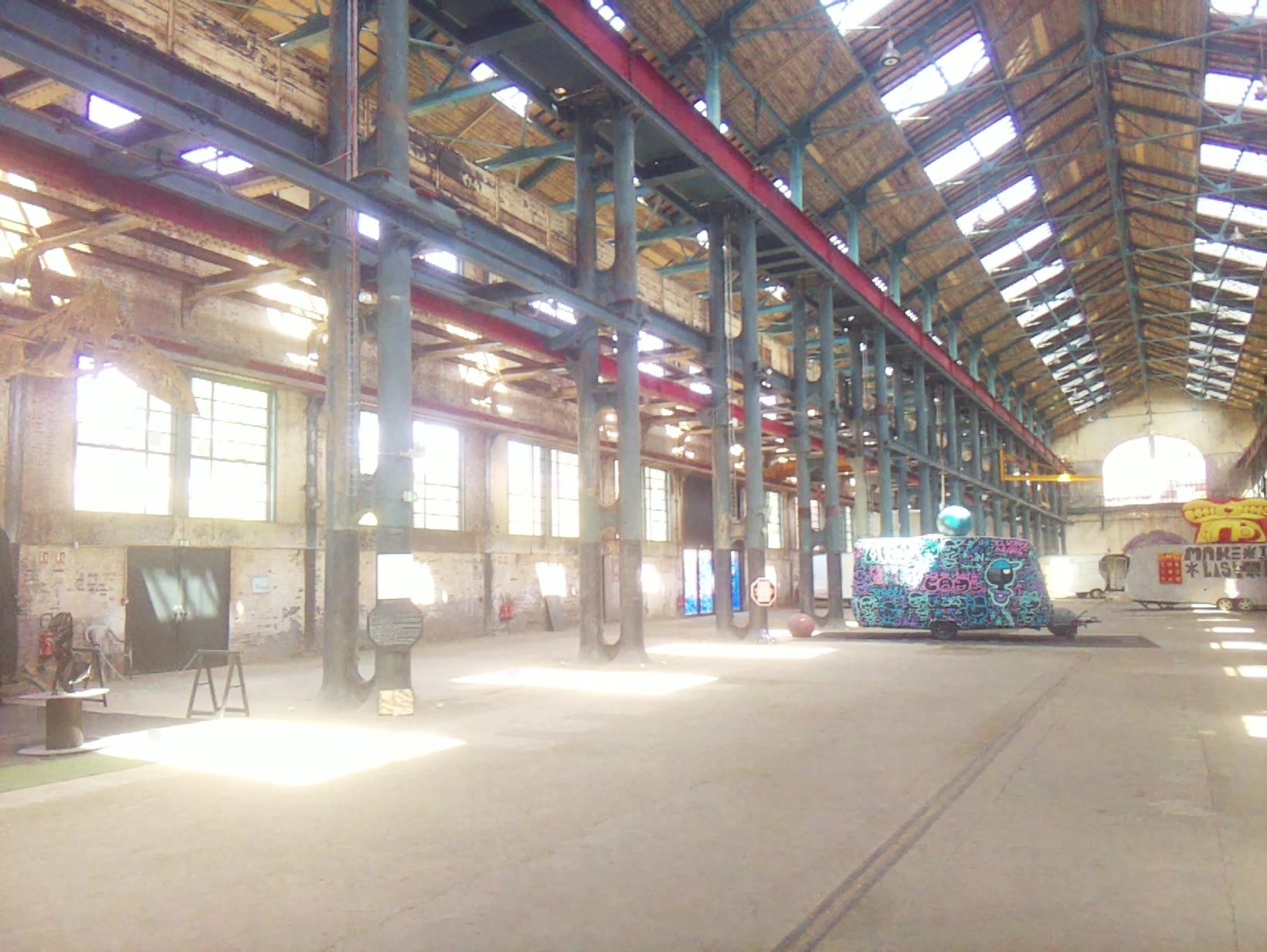 APB! Crime Reference: 689B438EA8C98. A Metha addict is wanted for lurking