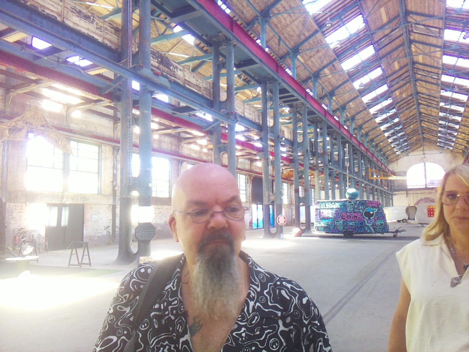 APB! Crime Reference: 68AB0073EEEF6. A Metha addict is wanted for lurking