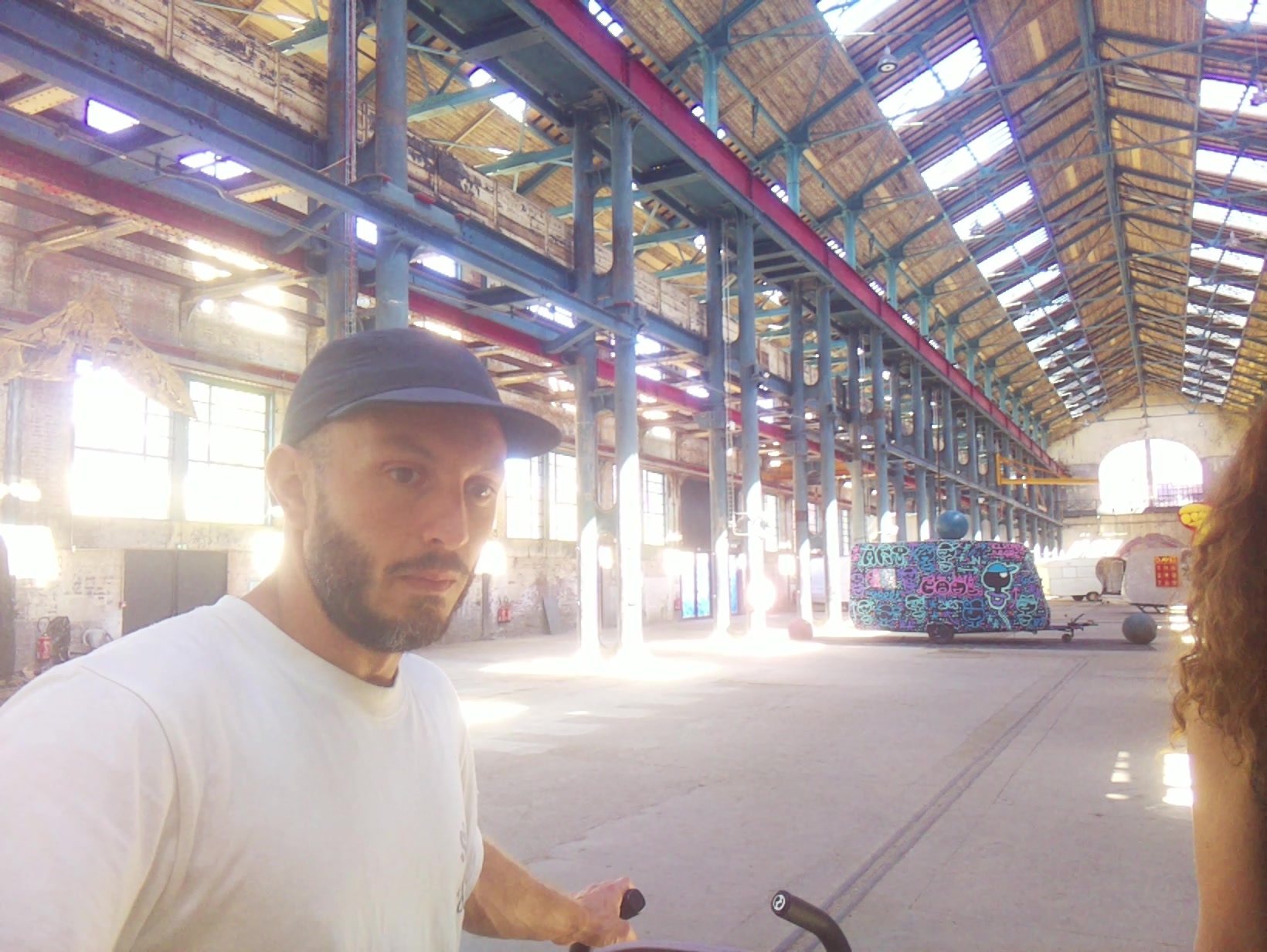 APB! Crime Reference: 68A9B9DA1BBF5. A Metha addict is wanted for lurking