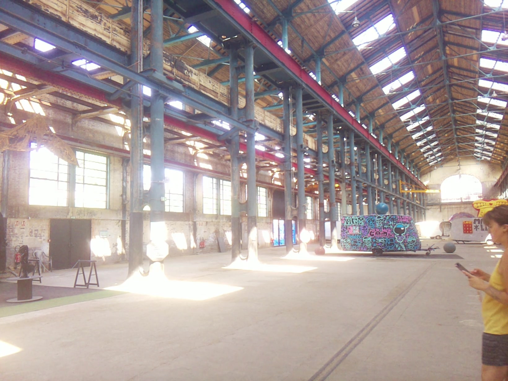 APB! Crime Reference: 68935F83535DE. A Metha addict is wanted for lurking