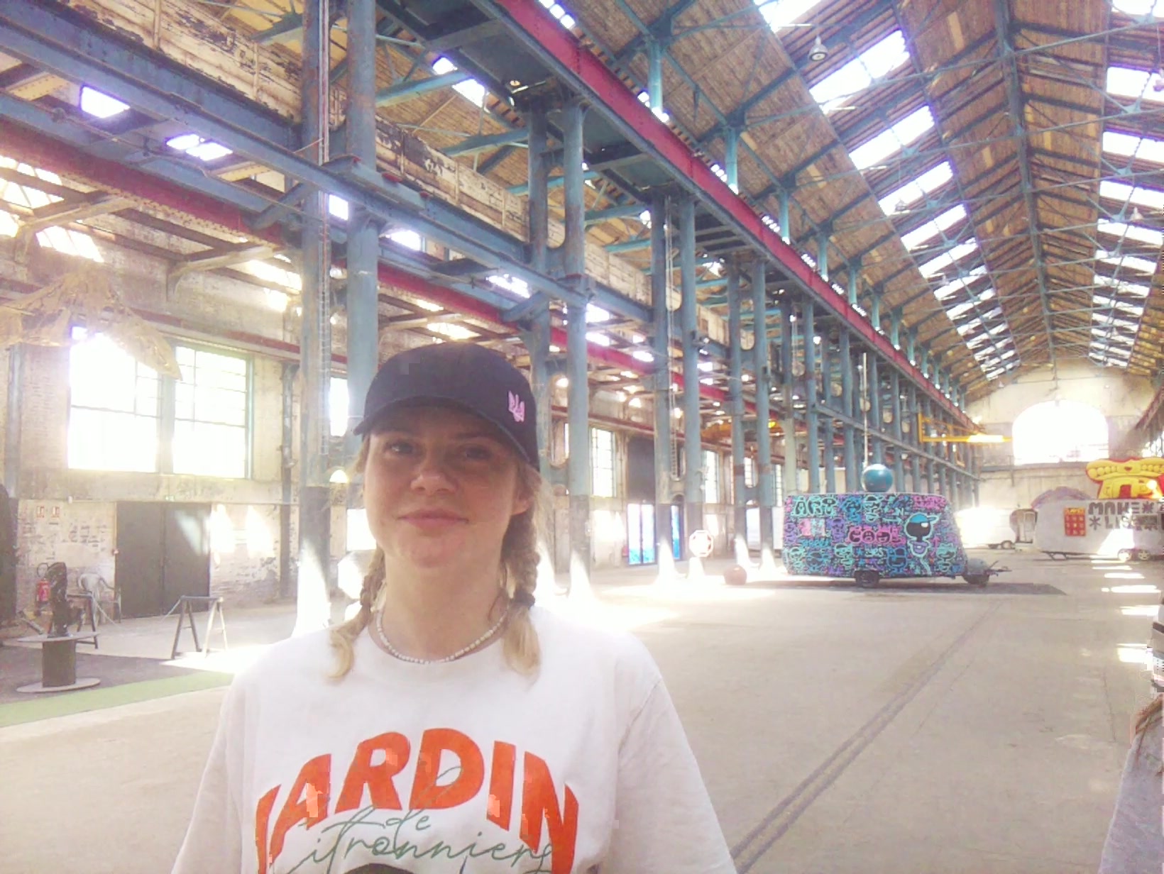 APB! Crime Reference: 689C98936BEED. A Metha addict is wanted for lurking