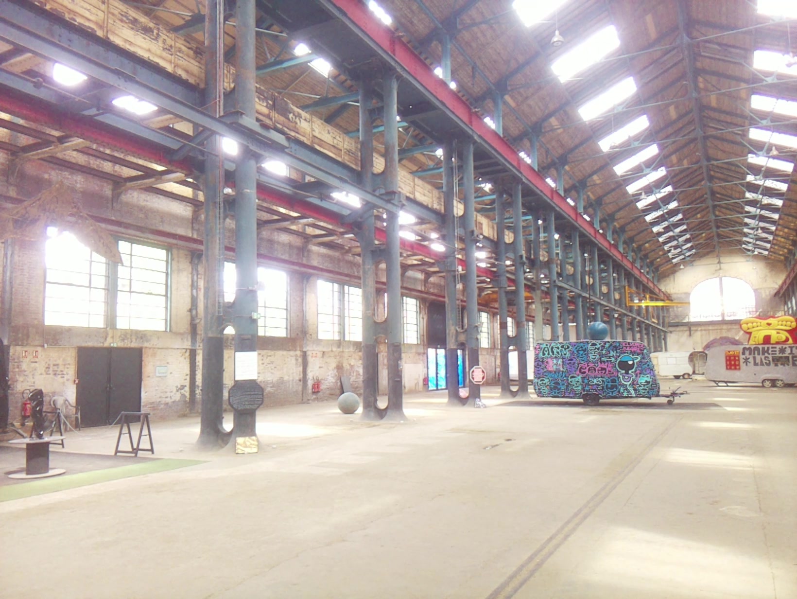 APB! Crime Reference: 68B1AAE4960DD. A Metha addict is wanted for lurking