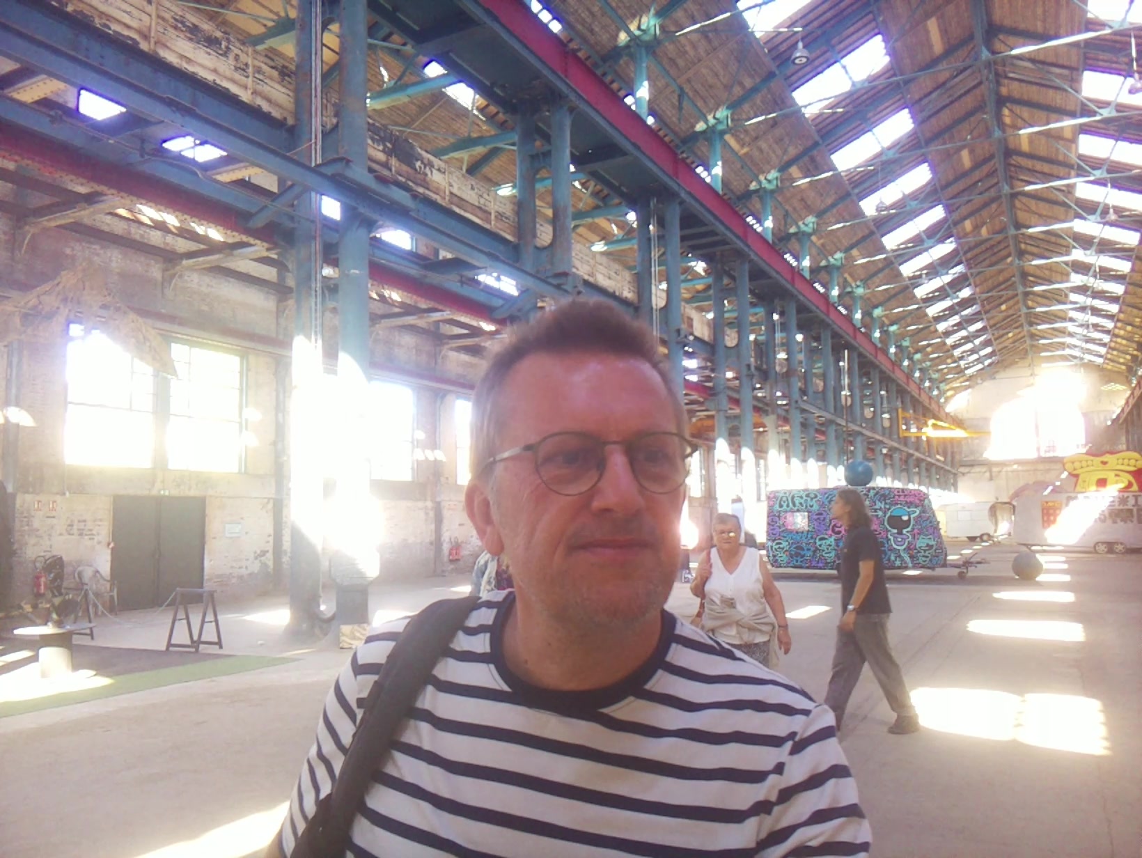 APB! Crime Reference: 68A9D7BB924DC. A Metha addict is wanted for lurking