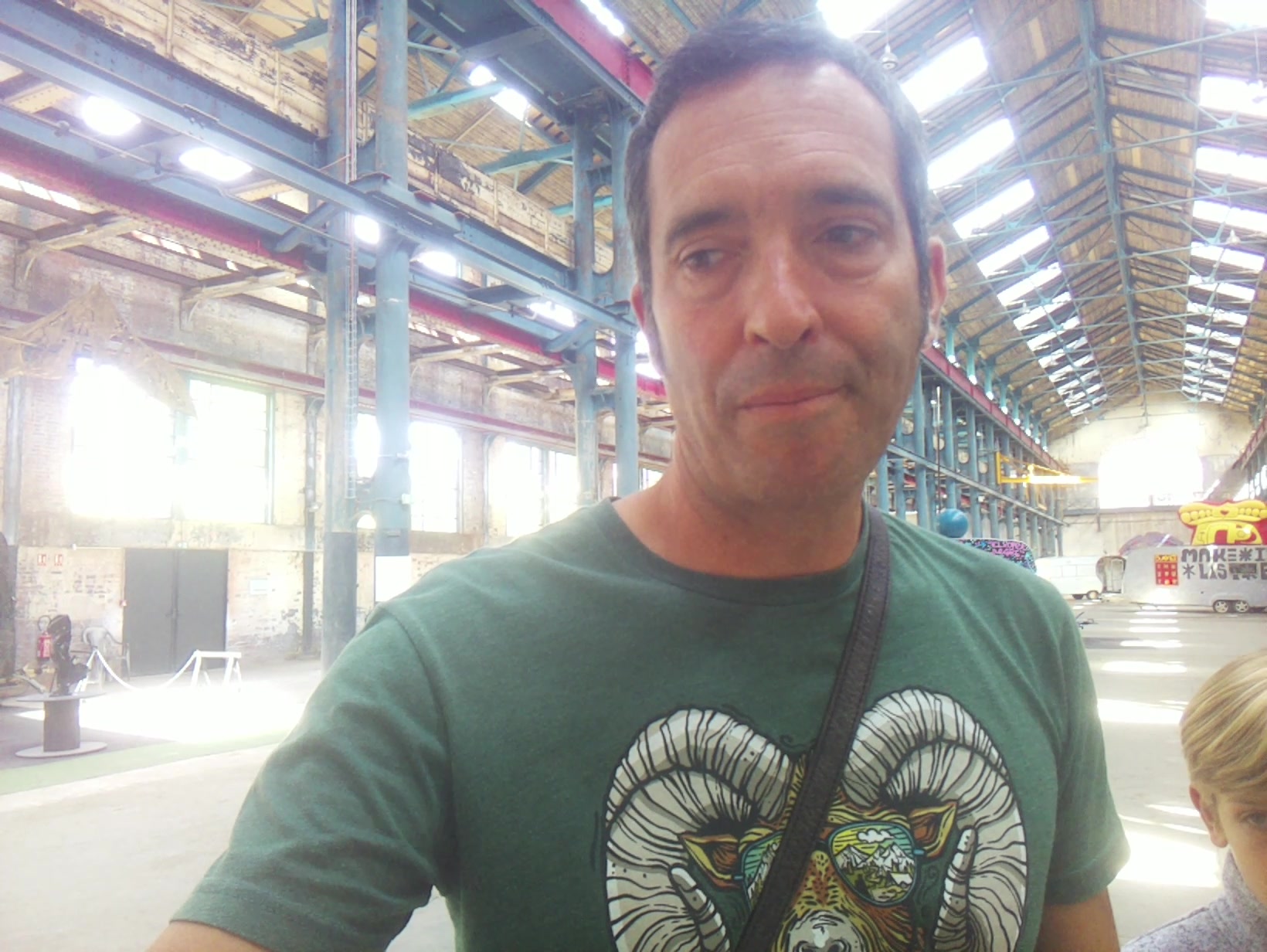 APB! Crime Reference: 68B1AE5FC93AD. A Metha addict is wanted for lurking